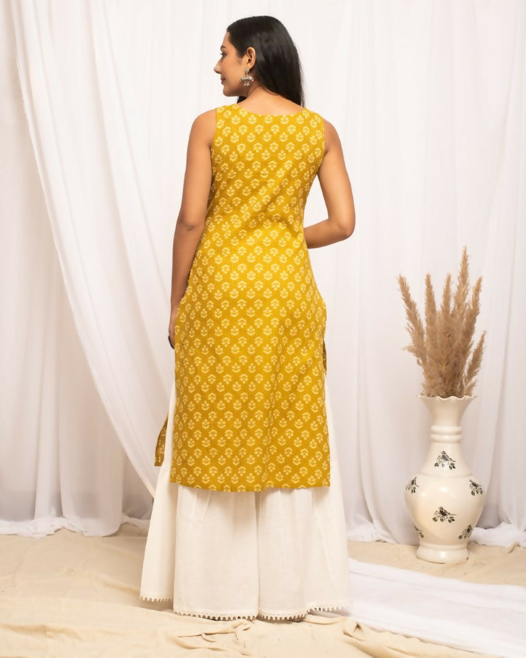 FIORRA Women's Floral Printed Yellow Cotton Straight Kurta - Swadesiicart