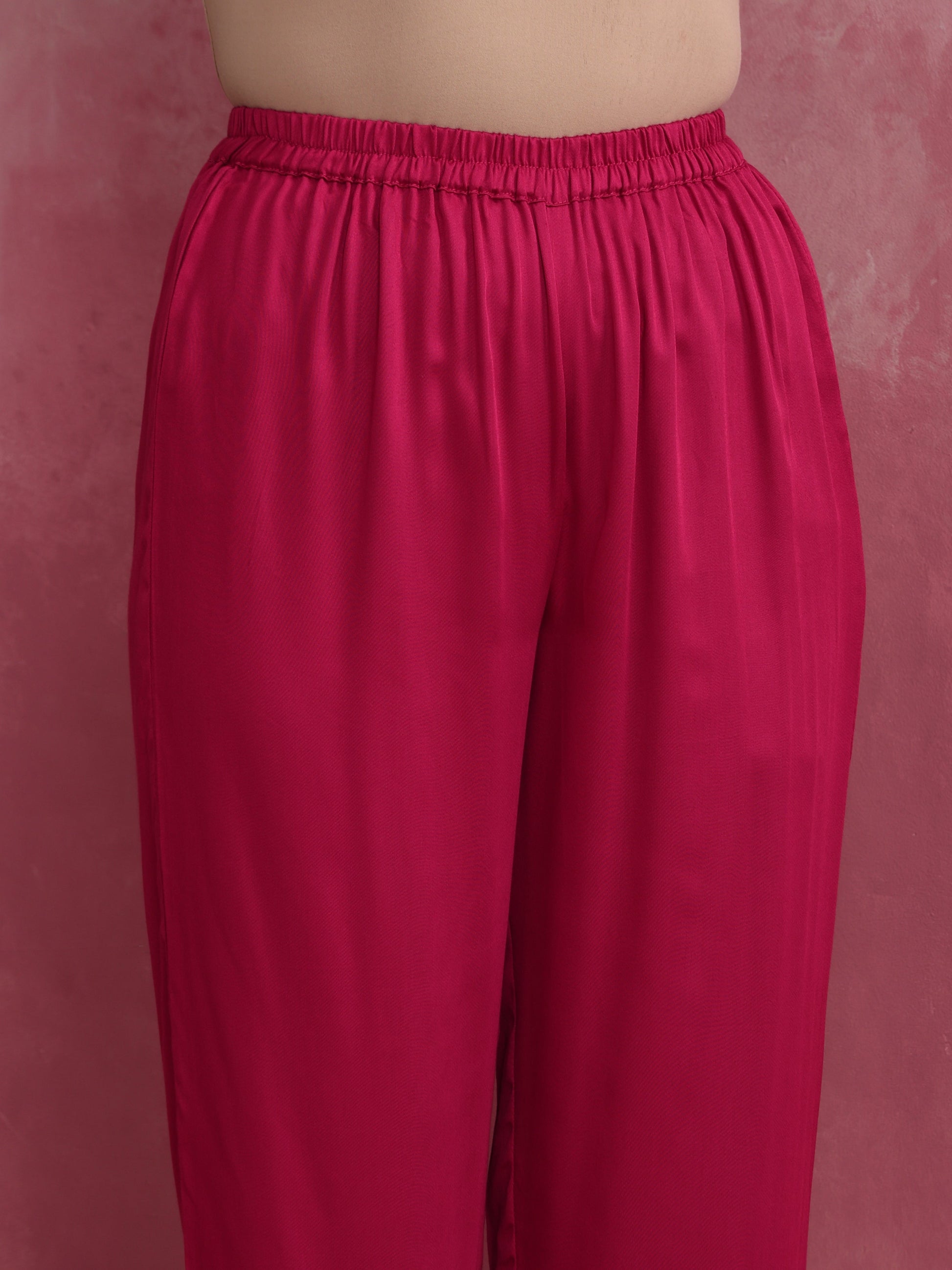 trueBrowns Magenta Highlow Modal Kurta Set | Swadesiicart