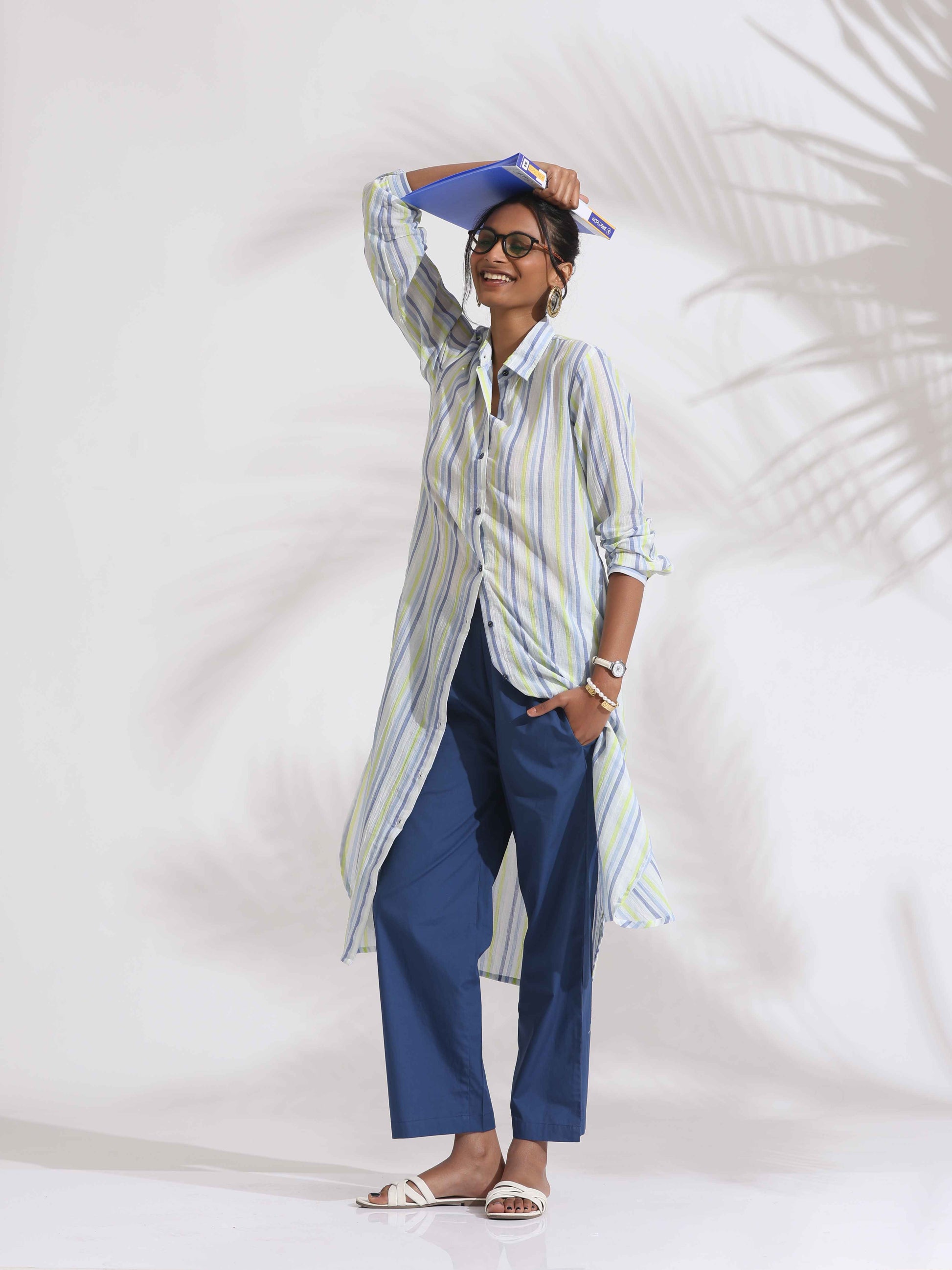 trueBrowns White Cotton Multi Stripe Shirt Kurta Set | Swadesiicart