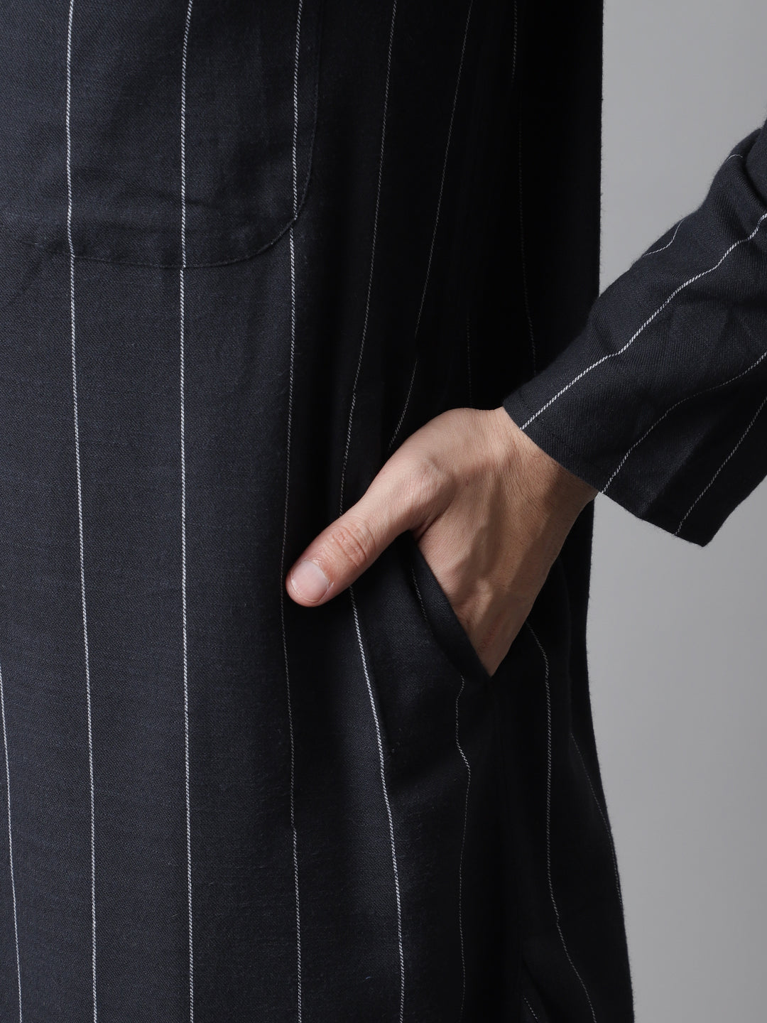 Even Apparels Black Pure Cotton Kurta With Band Collar | Swadesiicart