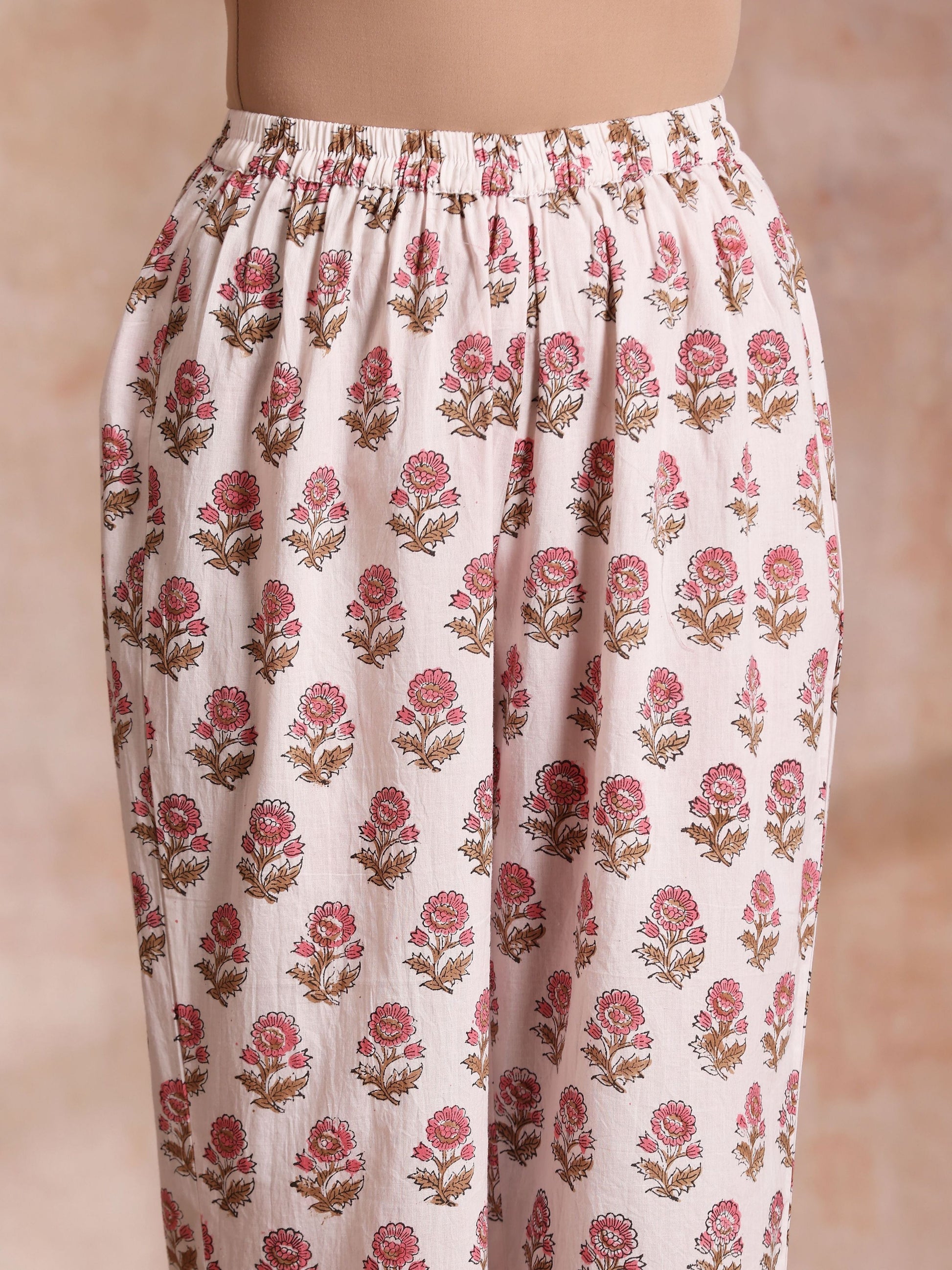 trueBrowns Pink Brown Buta On White Block Print Cotton Baggy Sleeve Co-Ord Set - Swadesiicart
