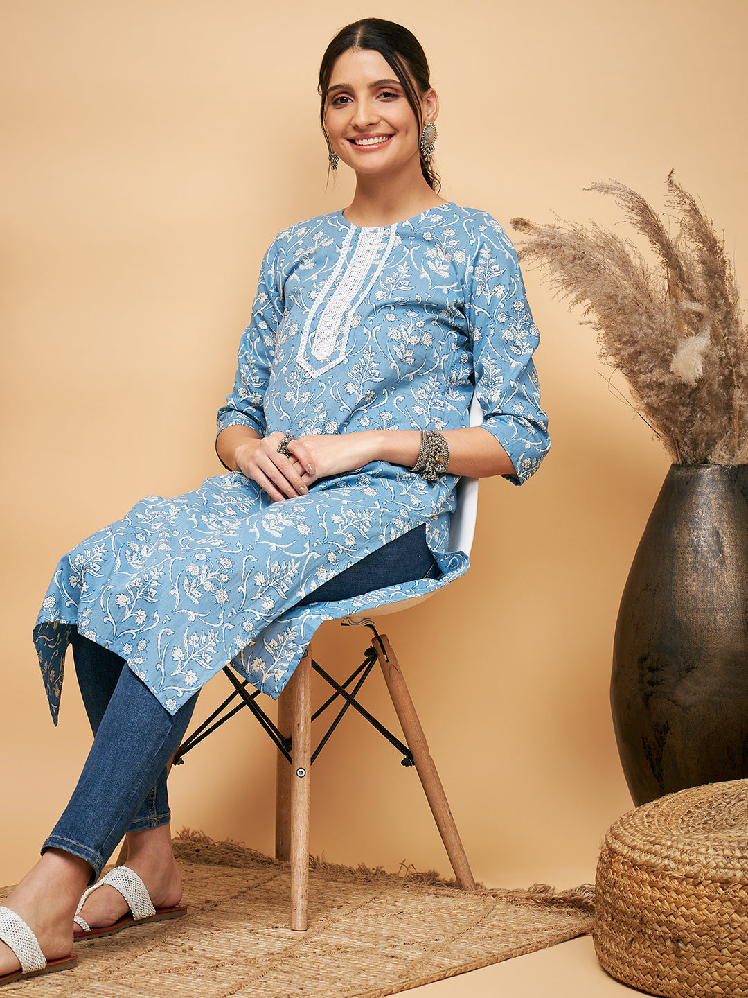 InWeave Women's Powder Blue White Print Lace Straight Kurta - Swadesiicart