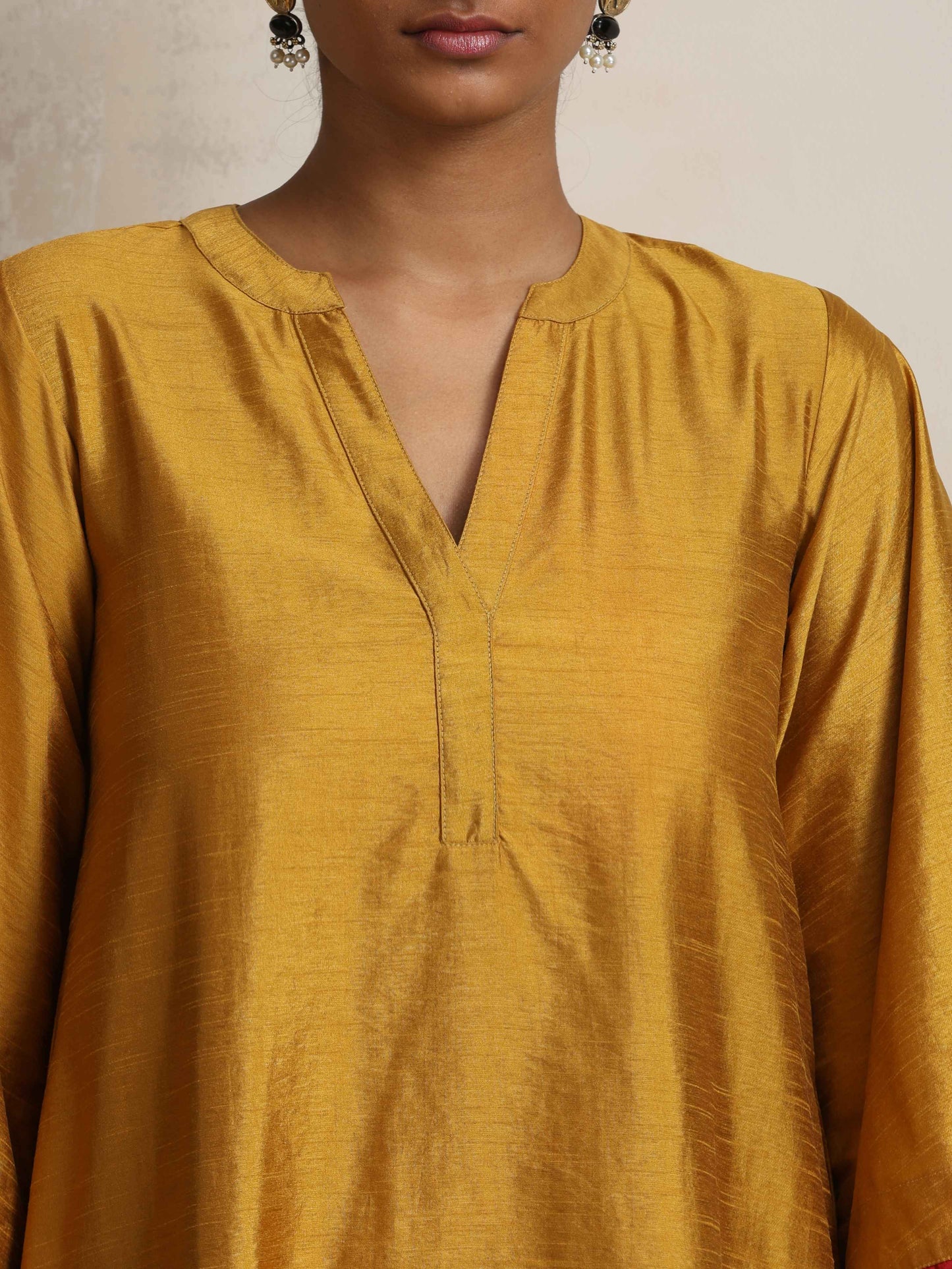 trueBrowns Gold Silk Kurta Set | Swadesiicart