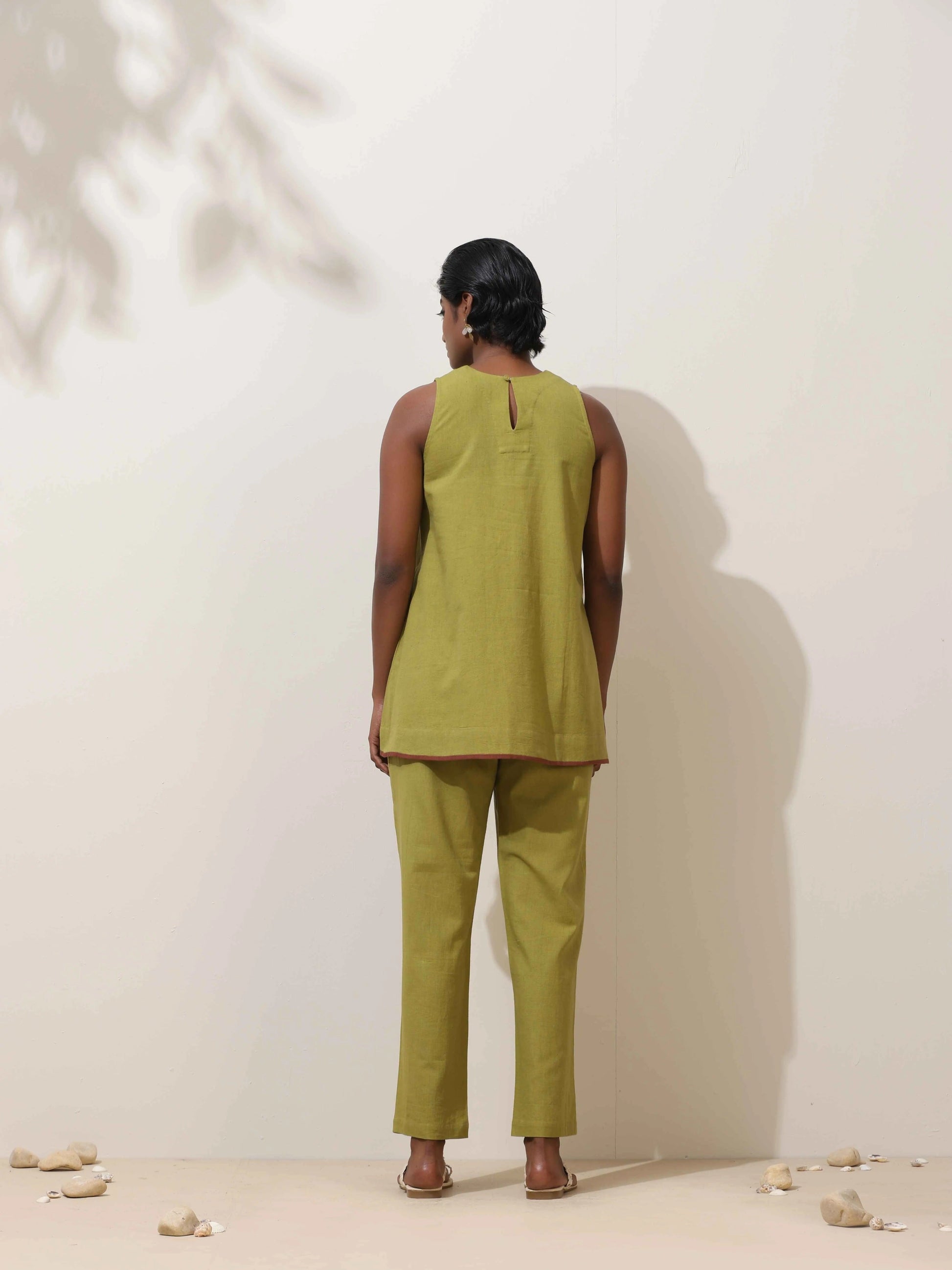 trueBrowns Pear Green Cotton Linen Co-Ord Set - Swadesiicart