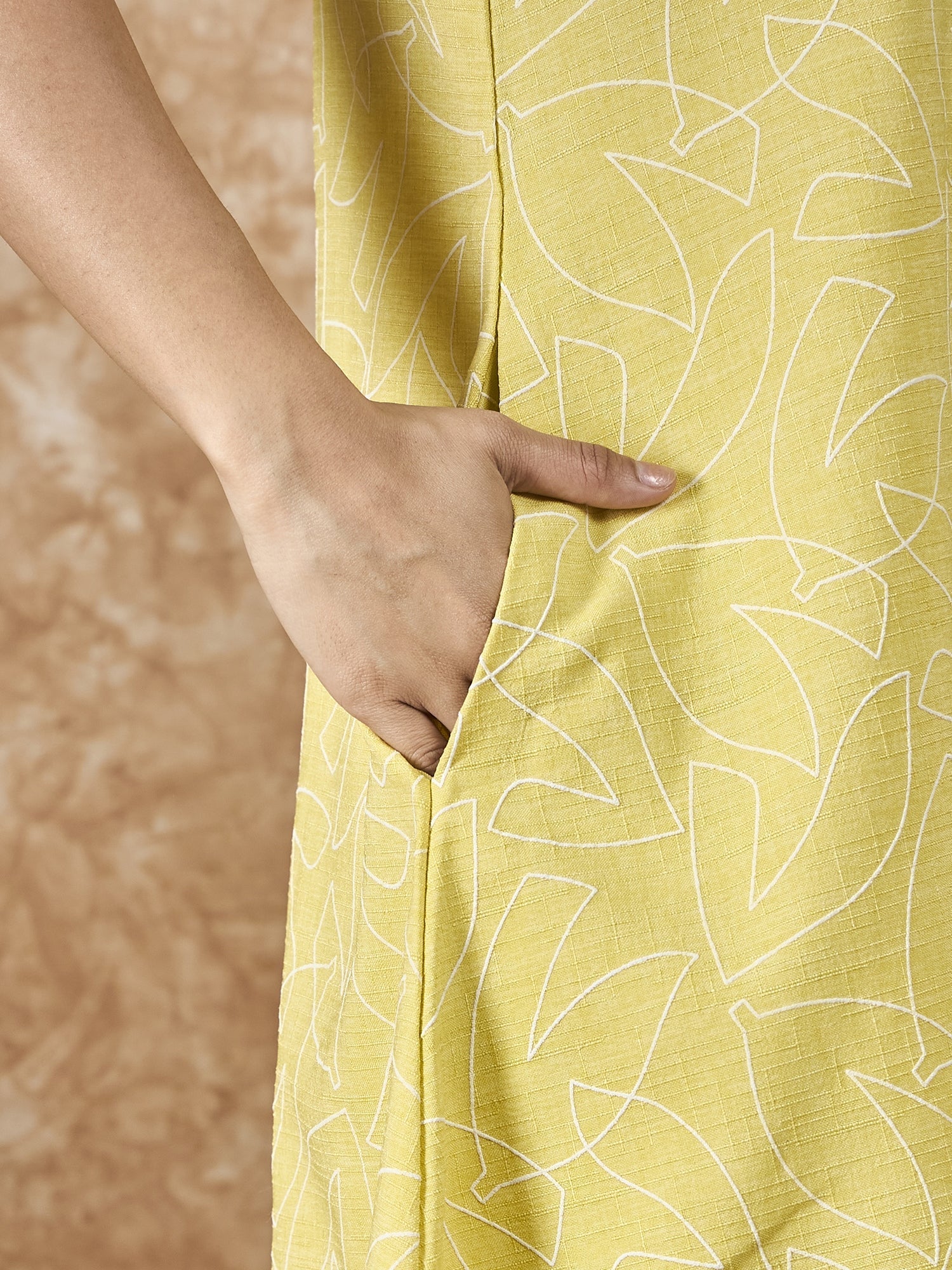 InWeave Light Yellow V Neck Aline Kurta Set - Swadesiicart