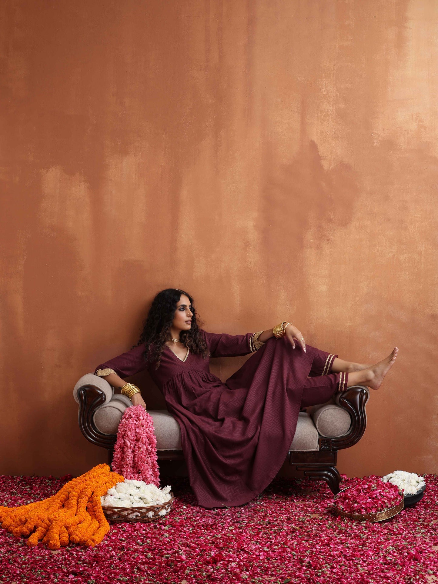 trueBrowns Maroon Flared Anarkali Kurta Set | Swadesiicart