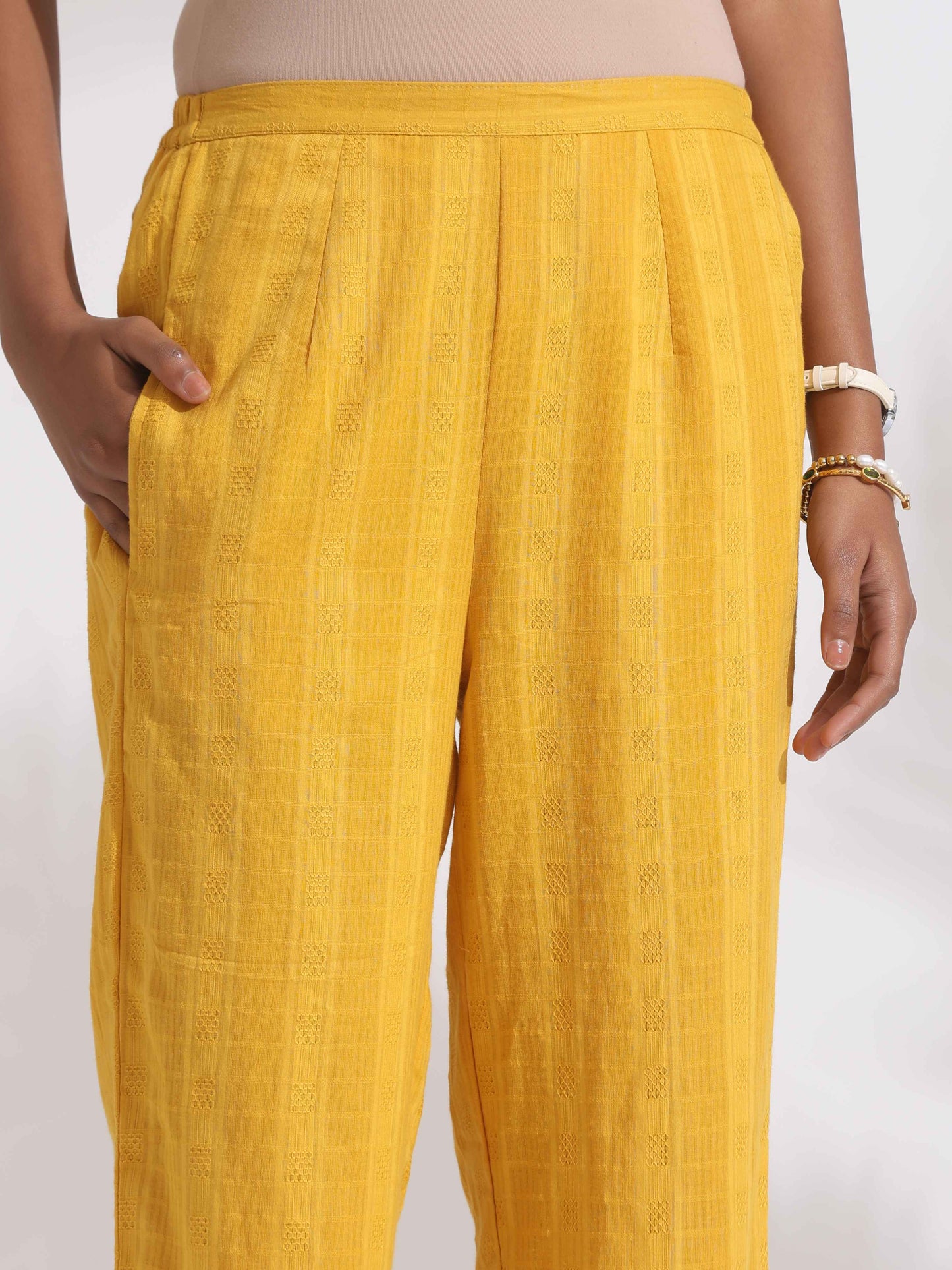 trueBrowns Yellow Cotton Pleated Shirt Kurta Set | Swadesiicart