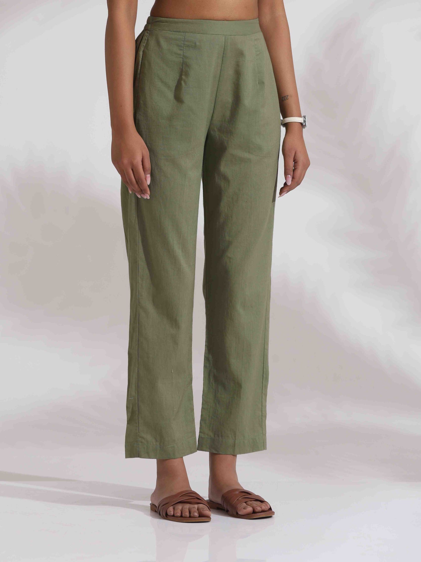 trueBrowns Olive Green Cotton Floral Embroidered Co-ord Set - Swadesiicart