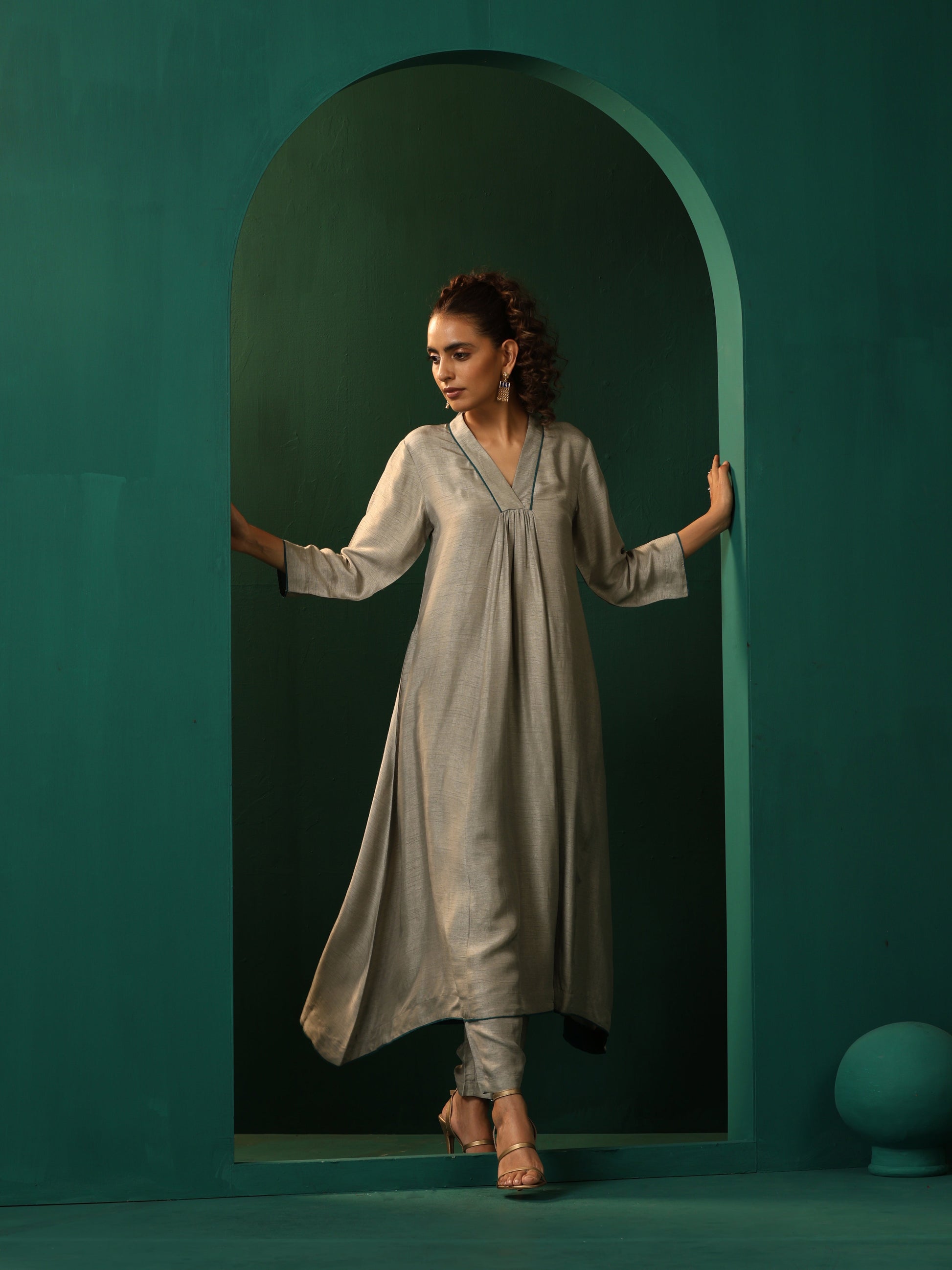 trueBrowns Grey Silk Front Gathered Kurta Pant Set | Swadesiicart