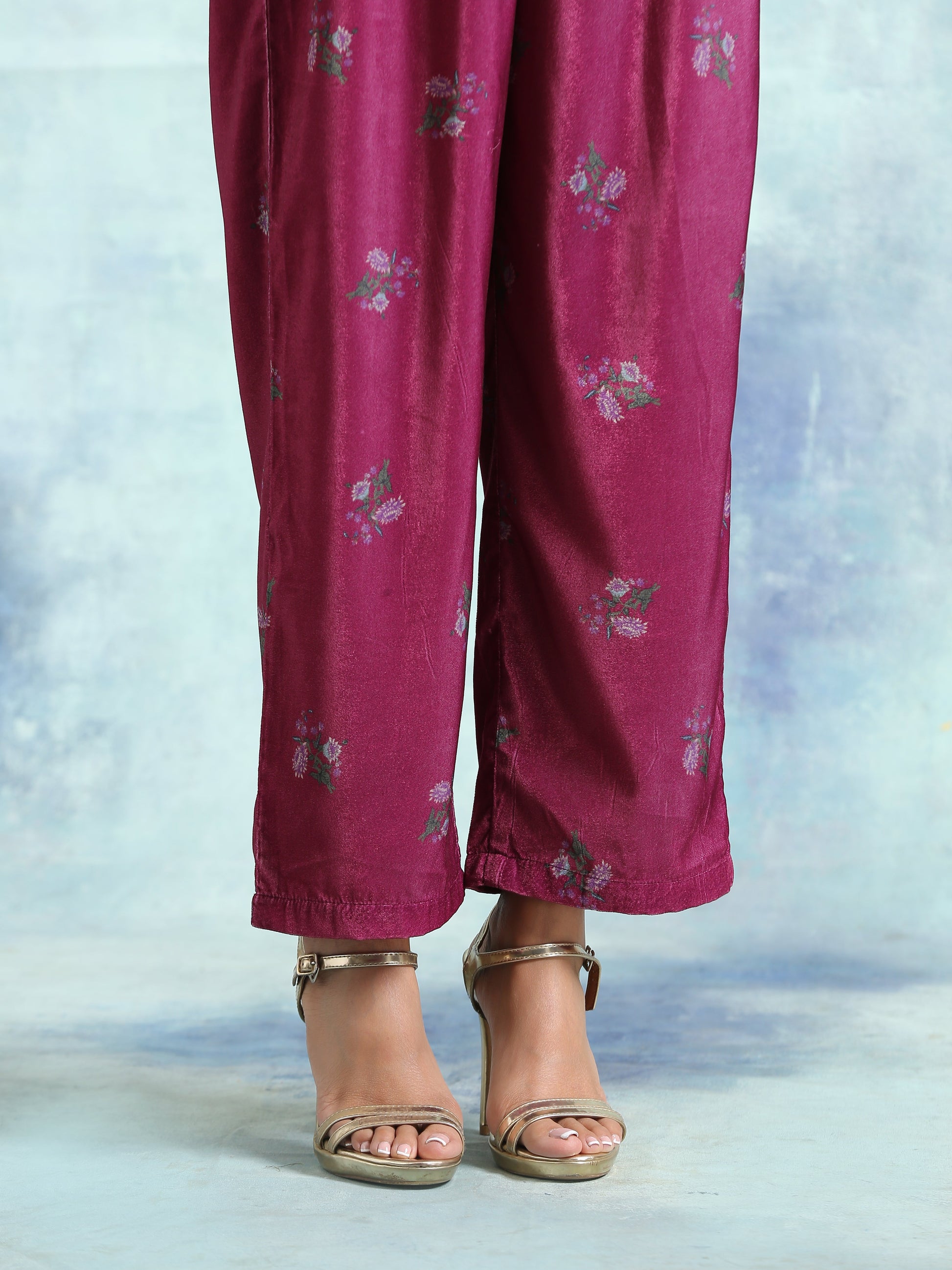 trueBrowns Magenta Velvet Co-Ord Set - Swadesiicart