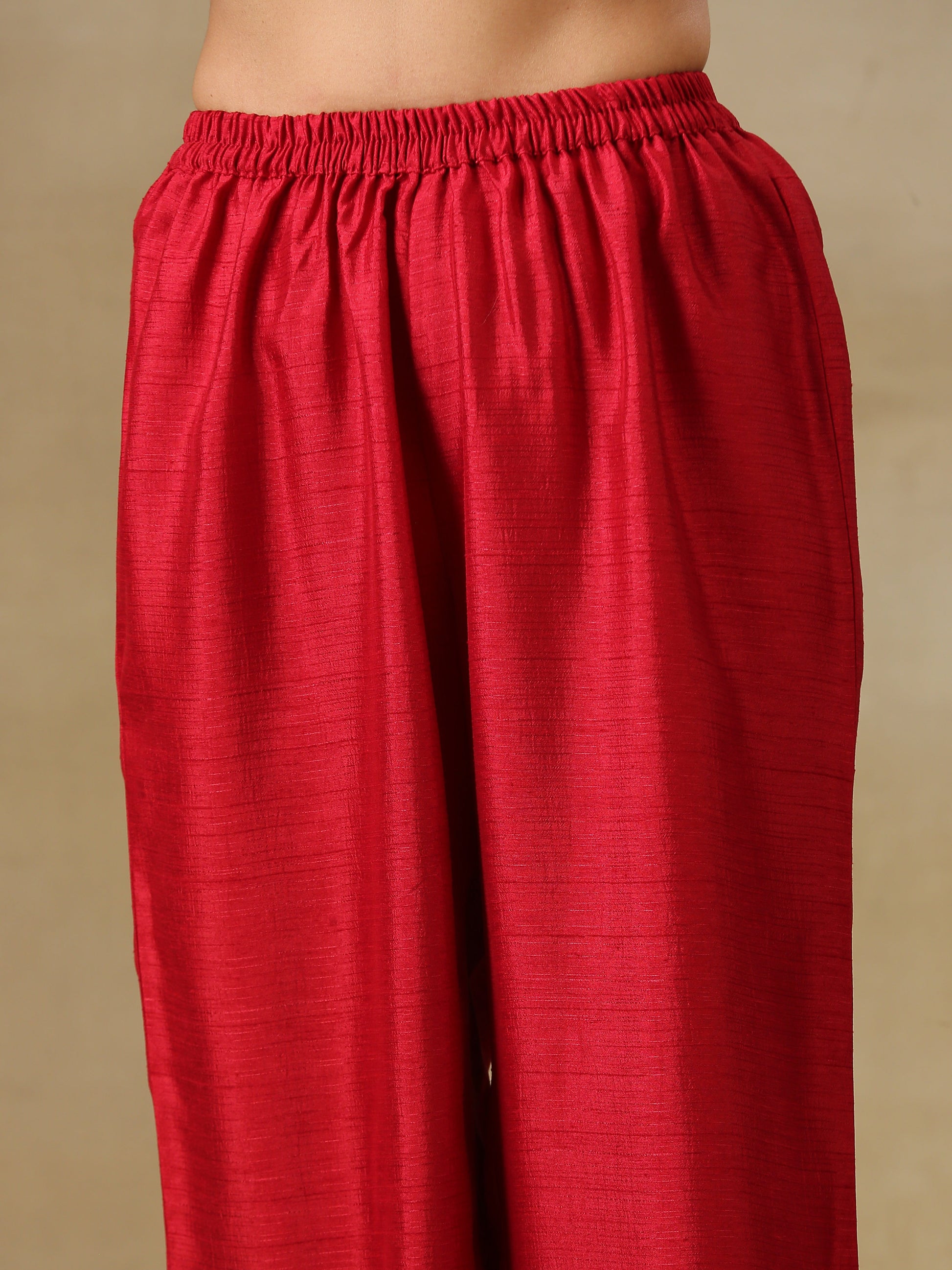 trueBrowns Maroon Textured Silk Overlap Pleat Kurta Pant Set | Swadesiicart