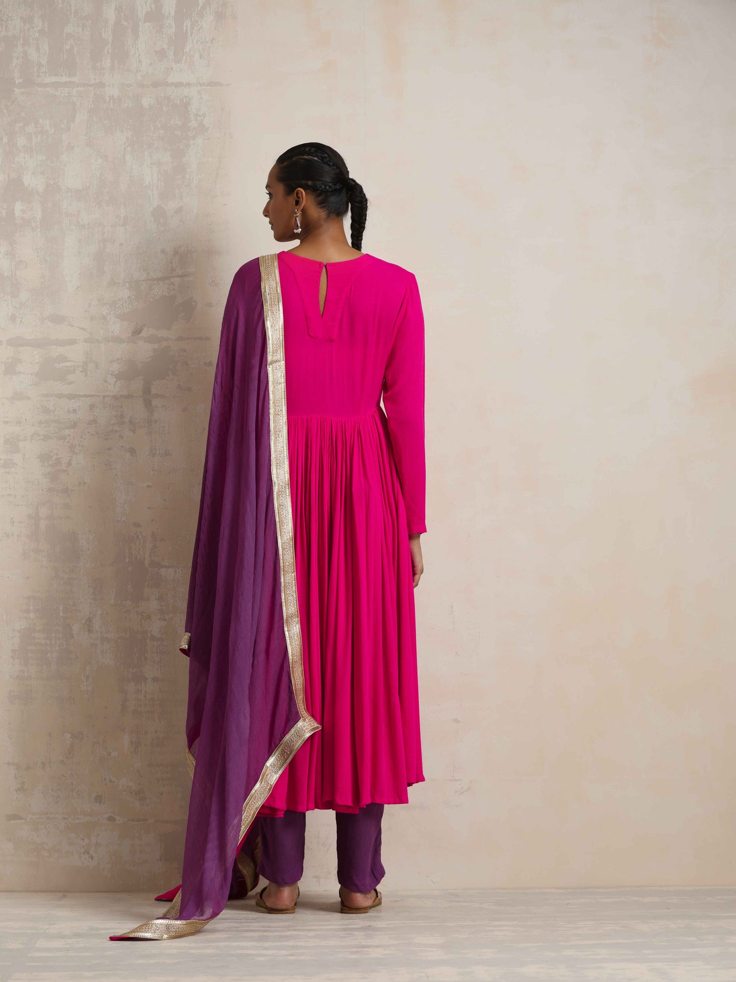 trueBrowns Pink Crinkle Anarkali Kurta Pant Dupatta Set | Swadesiicart