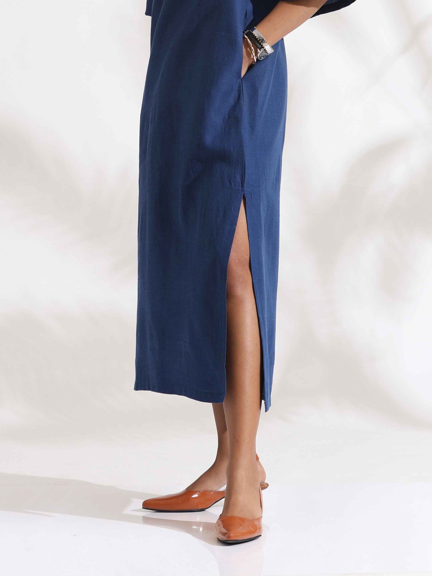 trueBrowns Blue Slub Dress | Swadesiicart