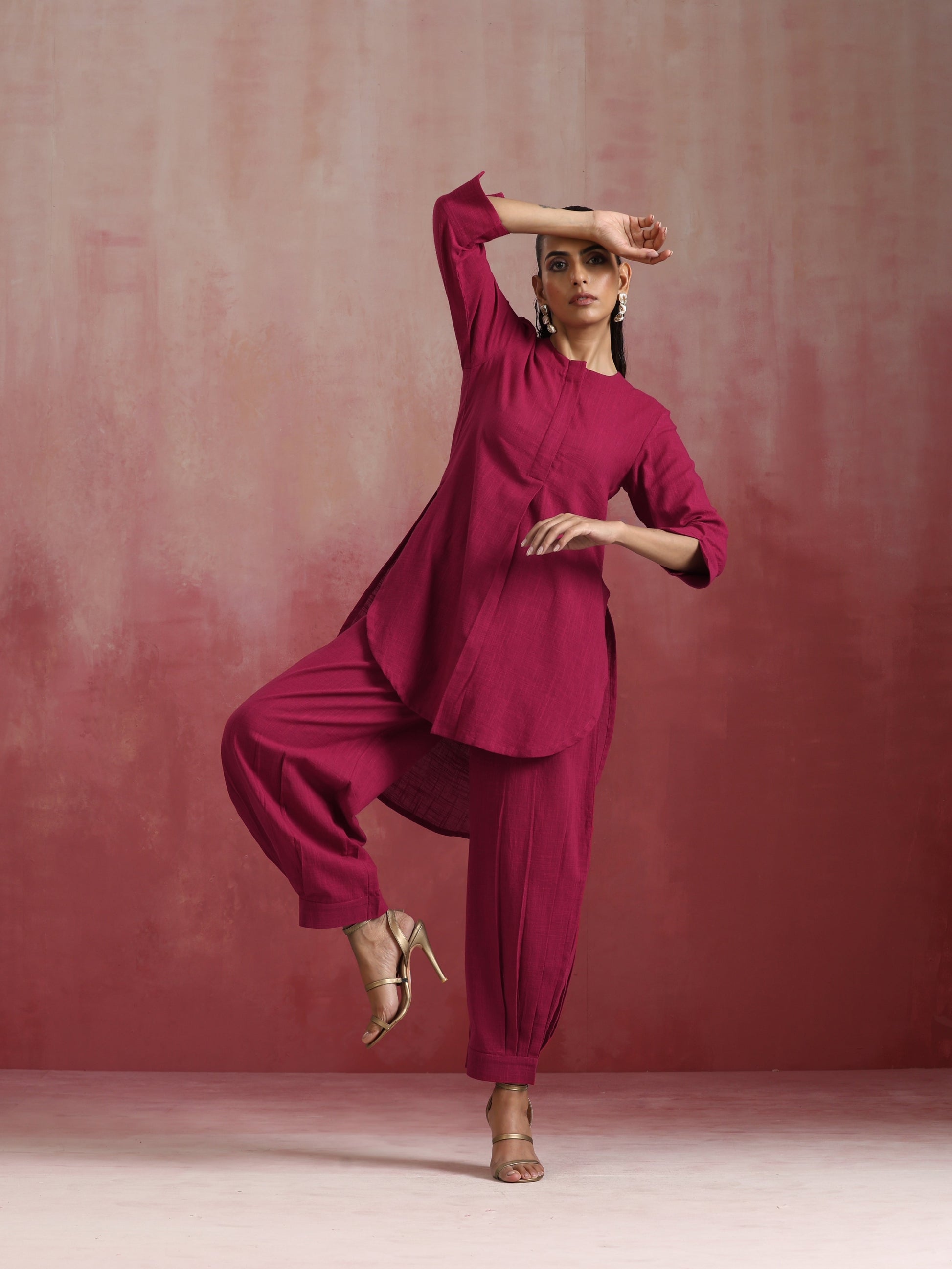 trueBrowns Magenta Cotton Kurta Co-ord set - Swadesiicart