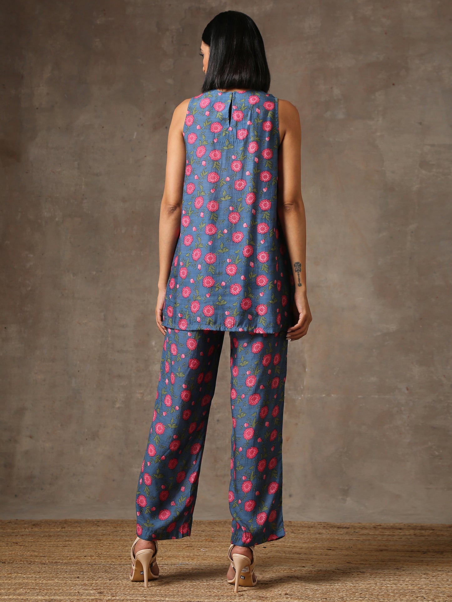 trueBrowns Blue Pink Printed Silk Co-Ord Set - Swadesiicart