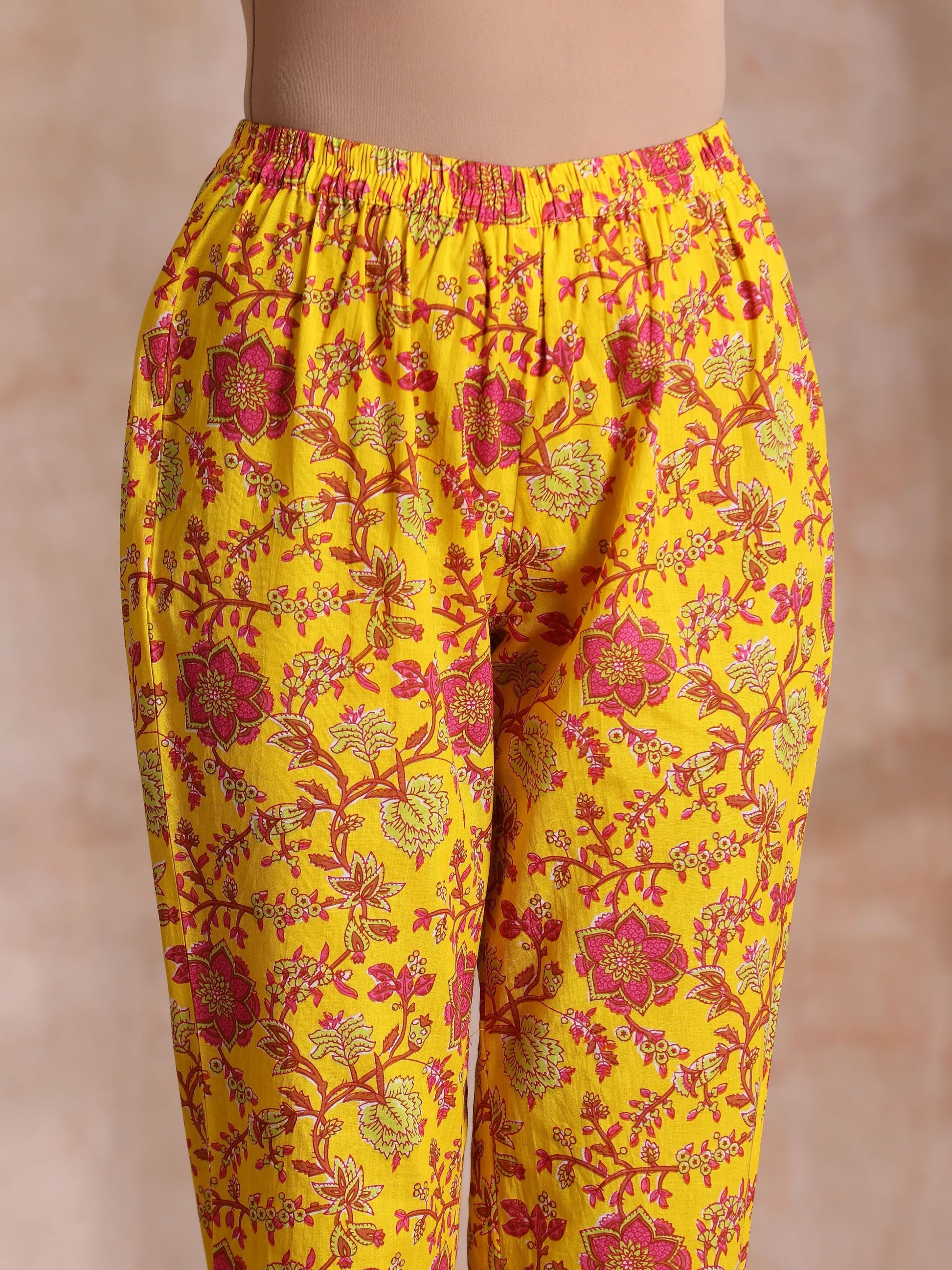 trueBrowns Sunshine Yellow Overall Floral Block Print Cotton Kurta Pant Dupatta Set | Swadesiicart
