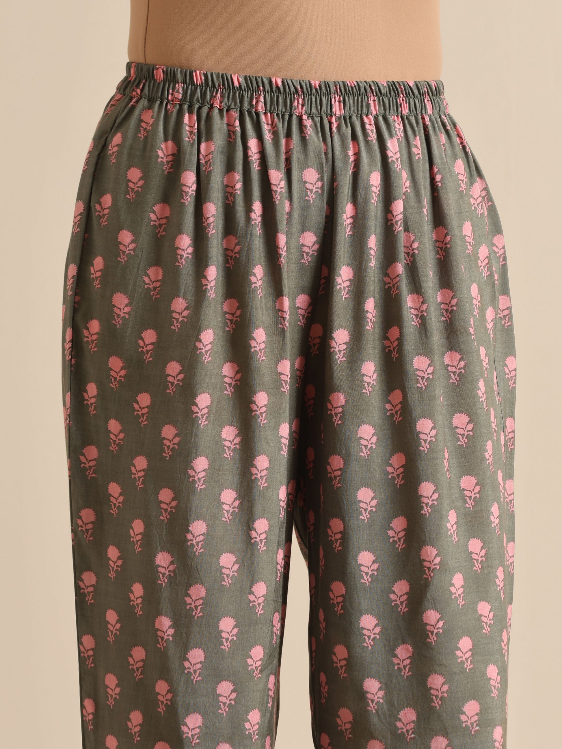 trueBrowns Grey Floral Silk Printed Co-Ord Set - Swadesiicart