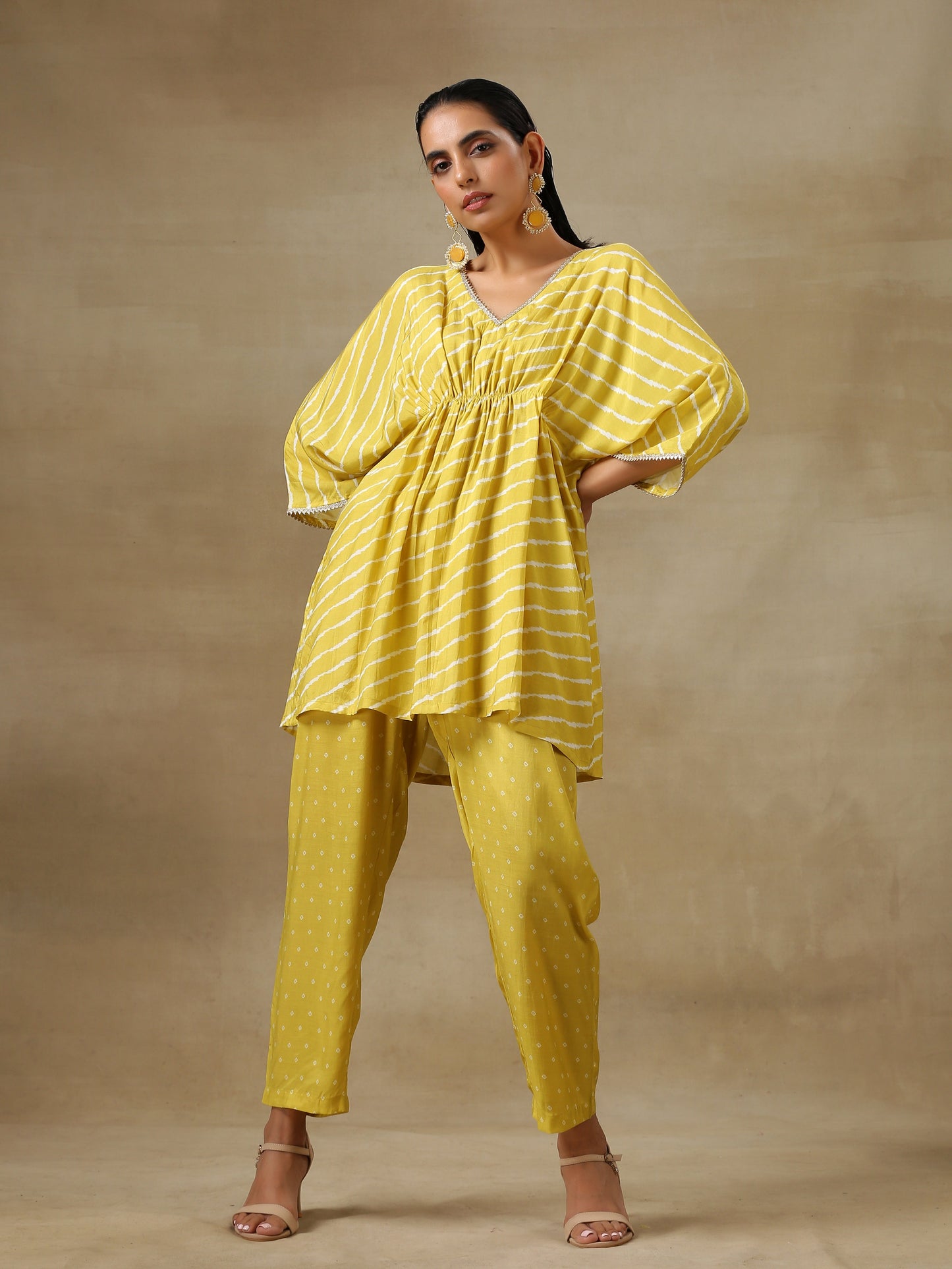 trueBrowns Lime Green Bandhani Printed Silk Drop Shoulder Co-Ord Set - Swadesiicart