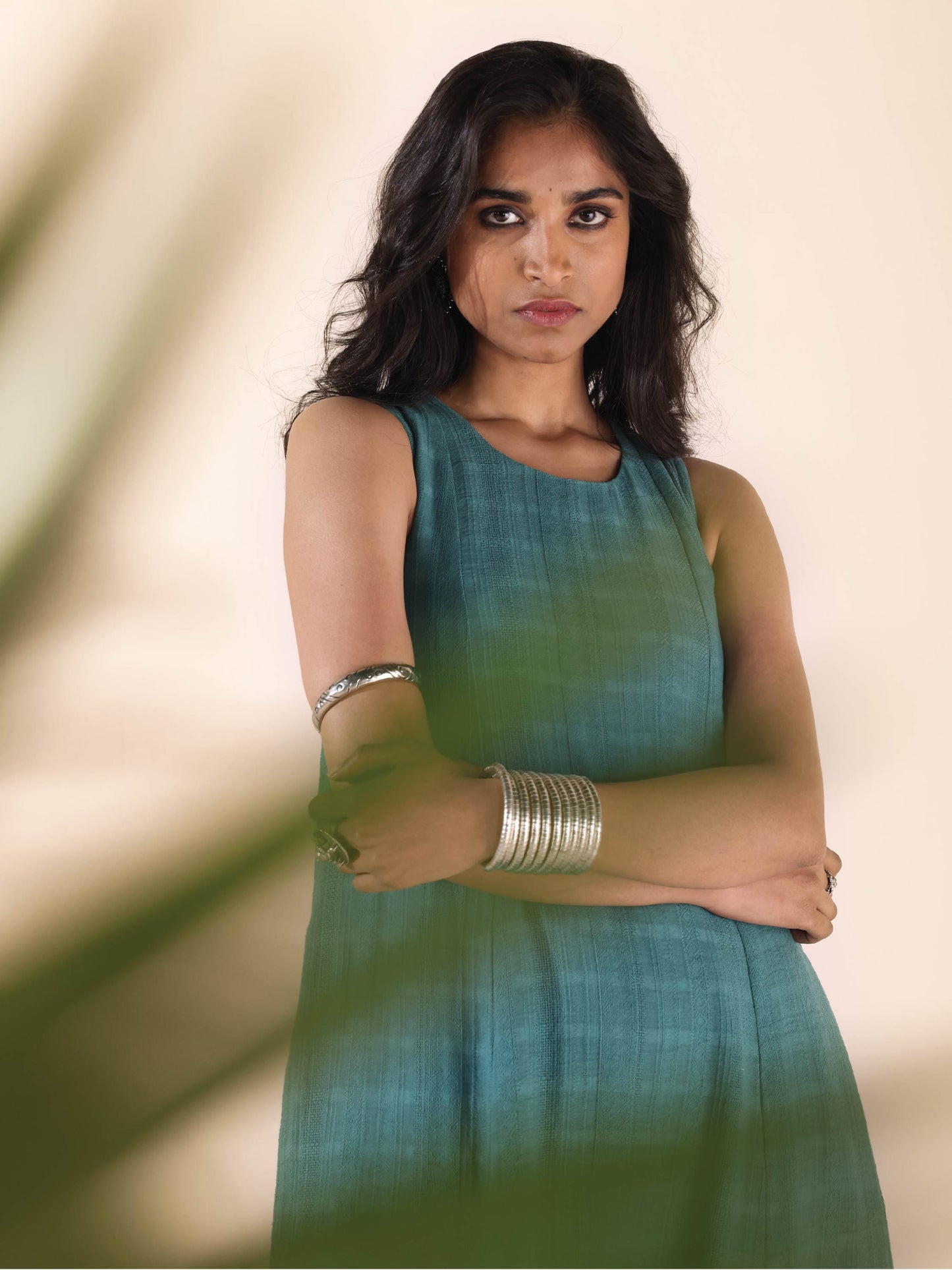 trueBrowns Turquoise Cotton Dobby Sleeveless Kurta Pant Set | Swadesiicart