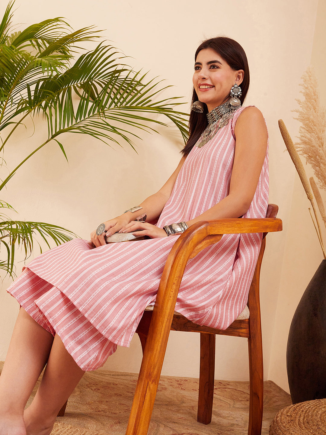 InWeave Women's Light Pink Lurex Kantha Mandarin Neck Kurta Palazzo Set - Swadesiicart