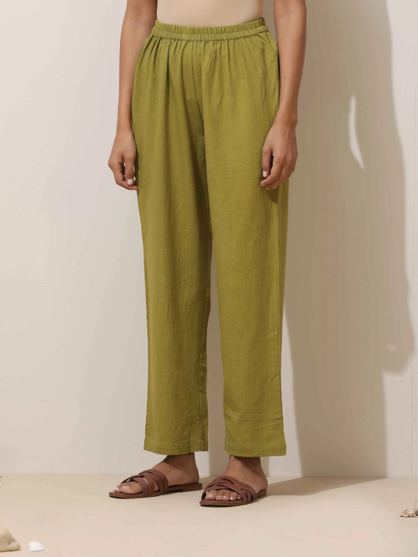 trueBrowns Pear Green Cotton Linen Kurta Pant Set | Swadesiicart
