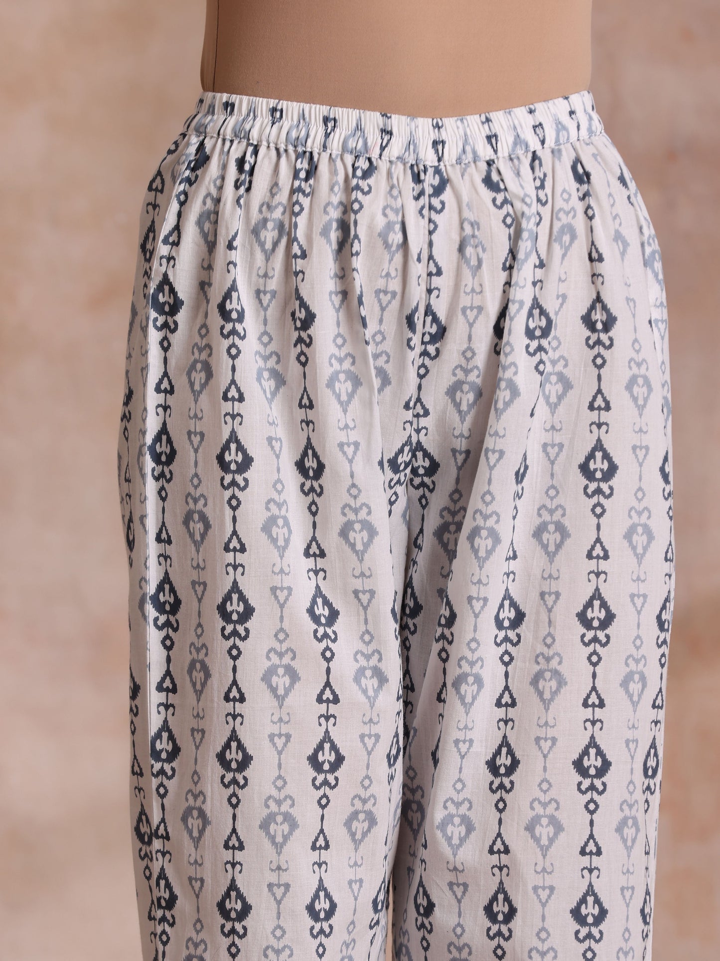 trueBrowns Grey On White Ikat Print Cotton Baggy Sleeve Co-Ord Set - Swadesiicart