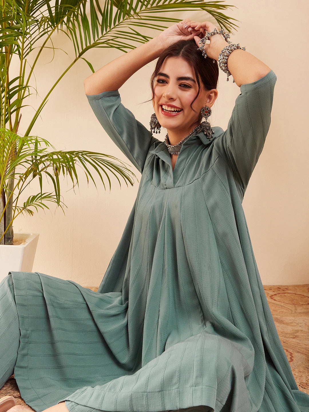 InWeave Women's Light Mint Collared Neck Flared Kurta Pant Set - Swadesiicart