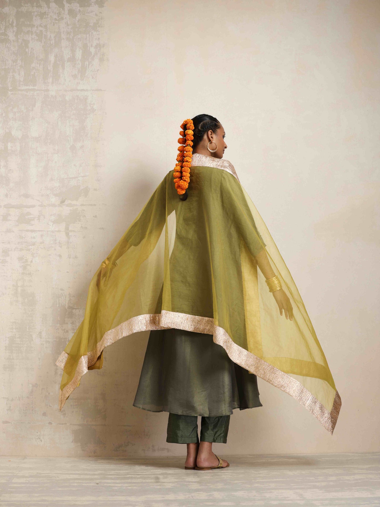 trueBrowns Green Tissue Anarkali Kurta Dupatta Set | Swadesiicart