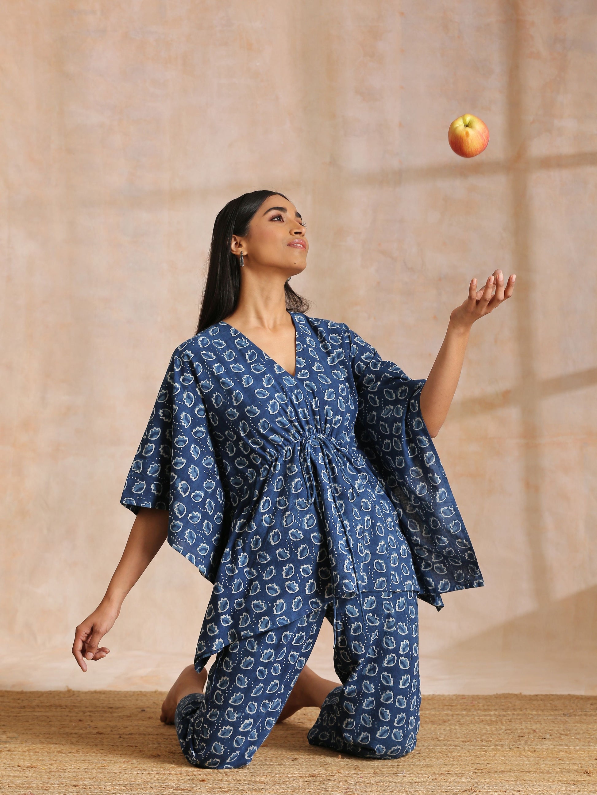trueBrowns Indigo Dabu Floral Print Cotton Kaftan Co-Ord Set - Swadesiicart