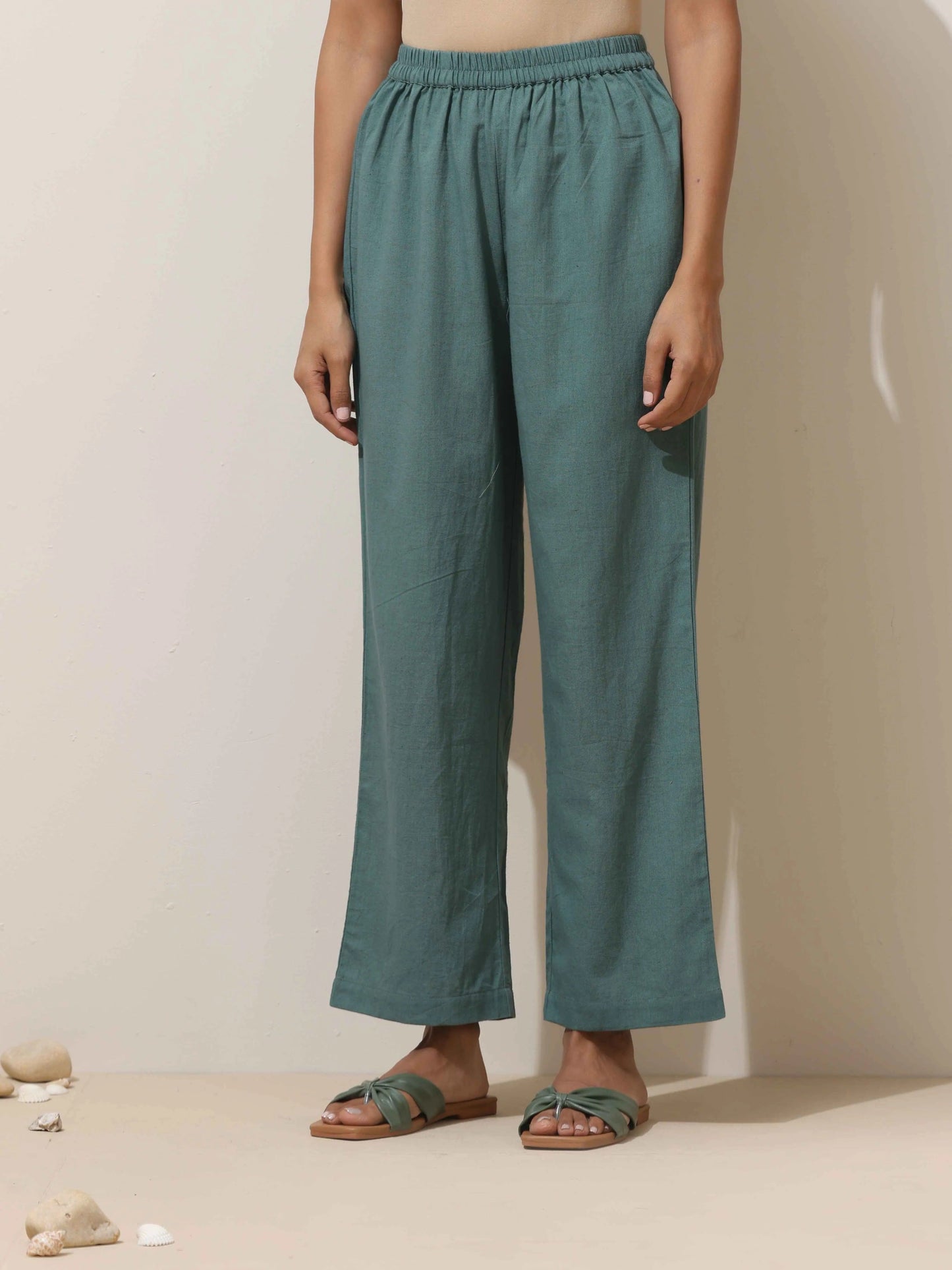 trueBrowns Green Cotton Linen Kurta Pant Set | Swadesiicart