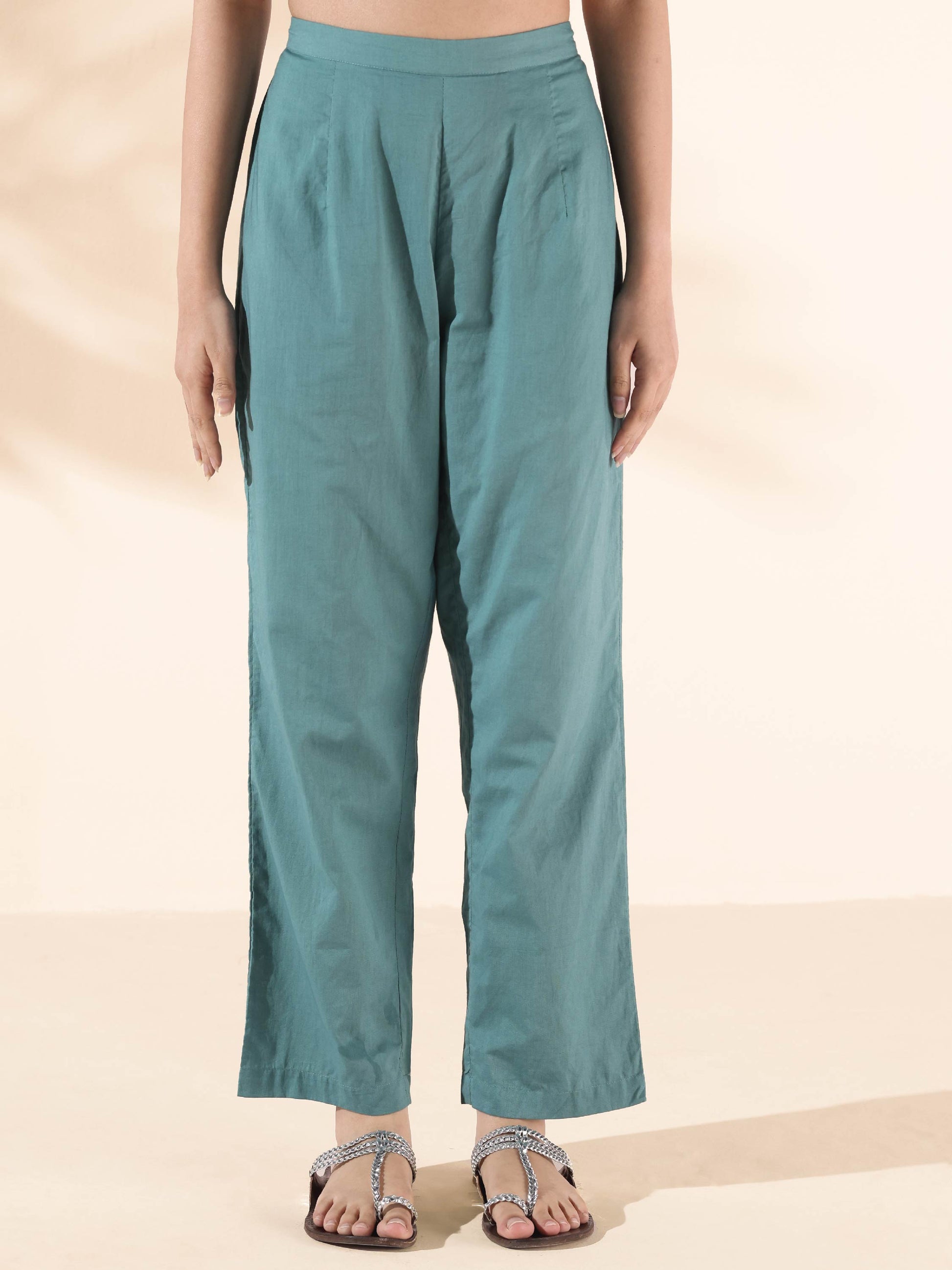 trueBrowns Green Cotton Ikat Flared Co-ord Set - Swadesiicart