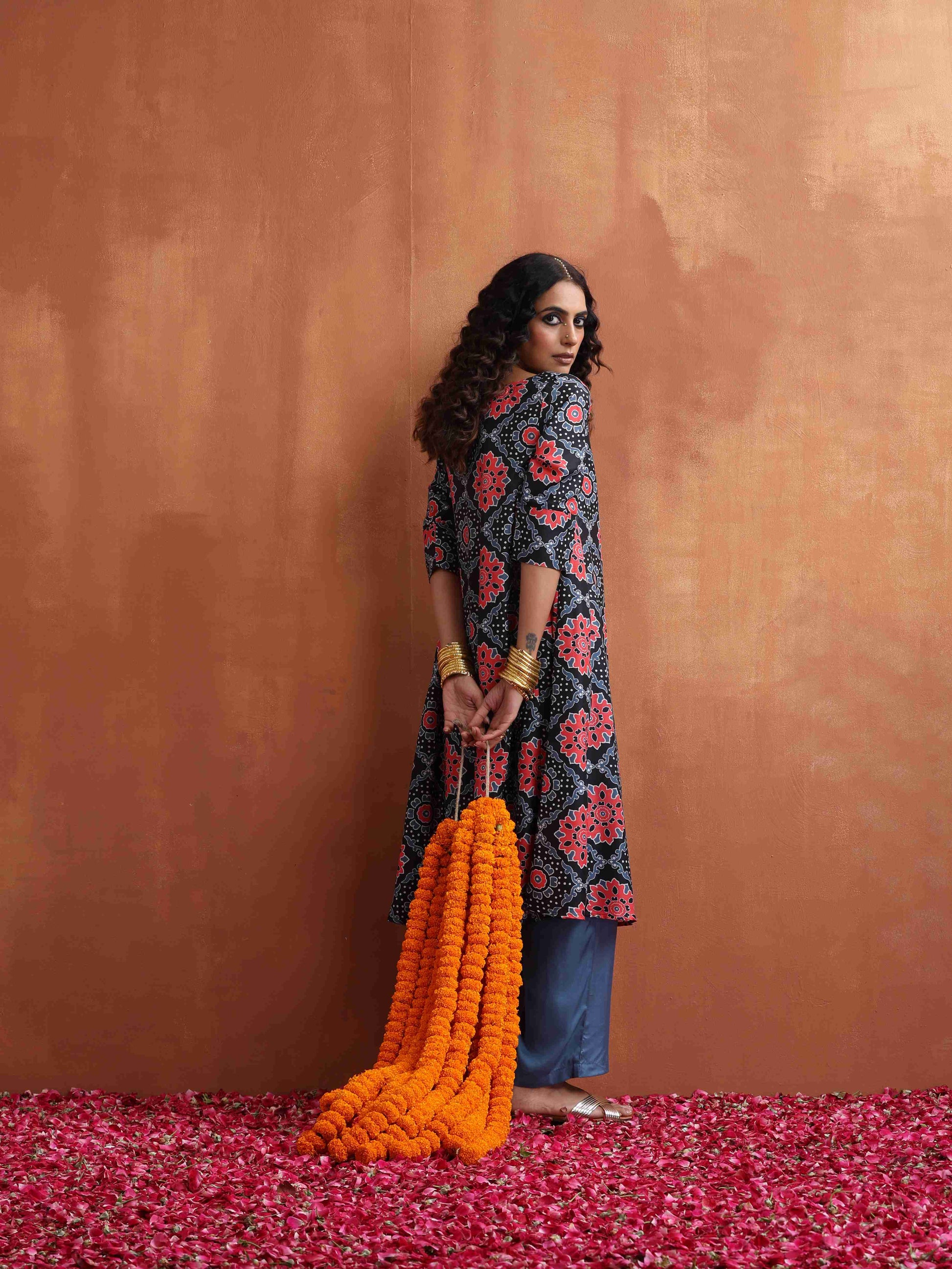 trueBrowns Black Ajrak Print A-line Kurta Set | Swadesiicart