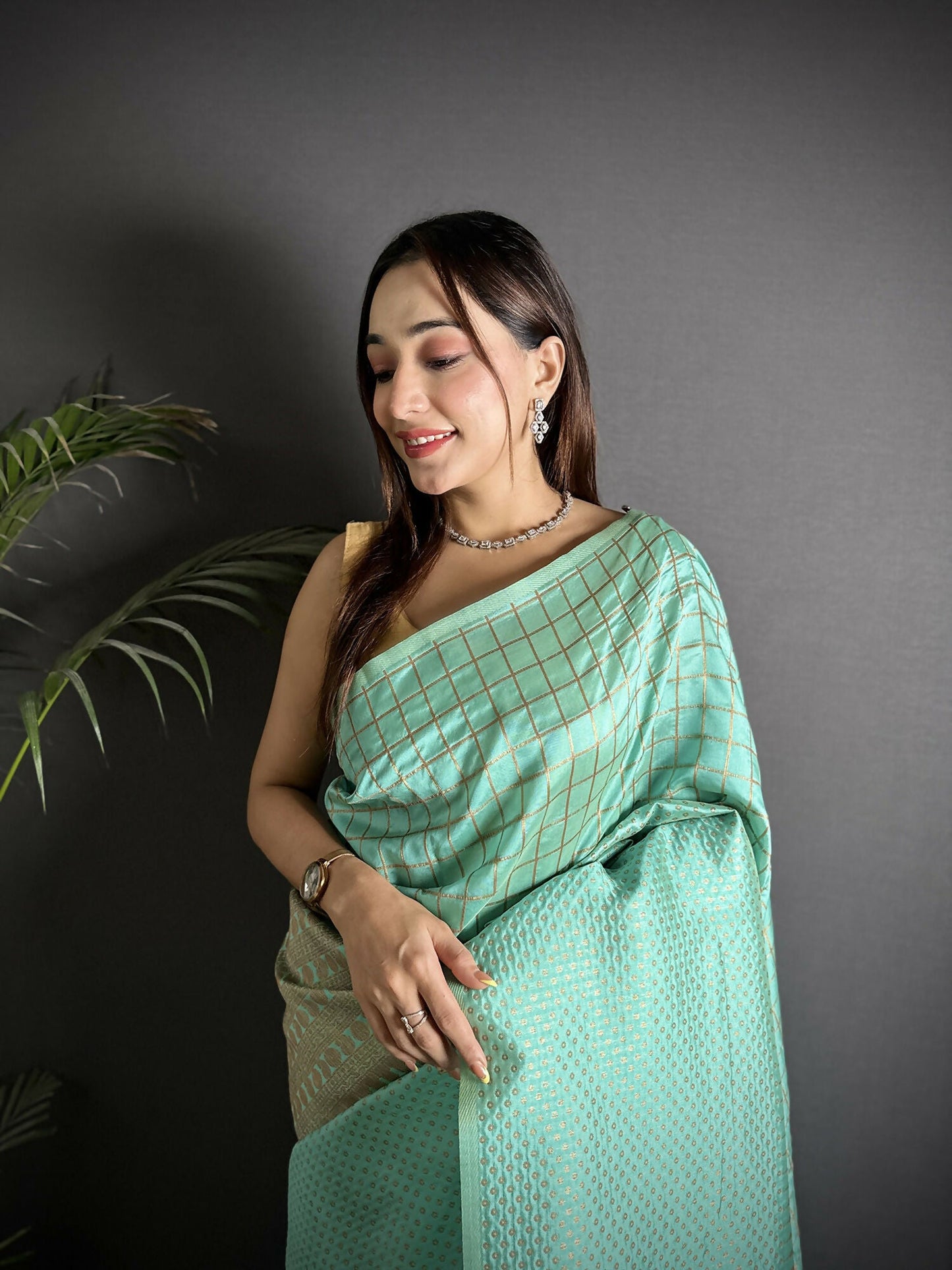 Joban Fashion Light Blue Banarasi Soft Lichi Silk Checks & Woven Saree | Swadesiicart