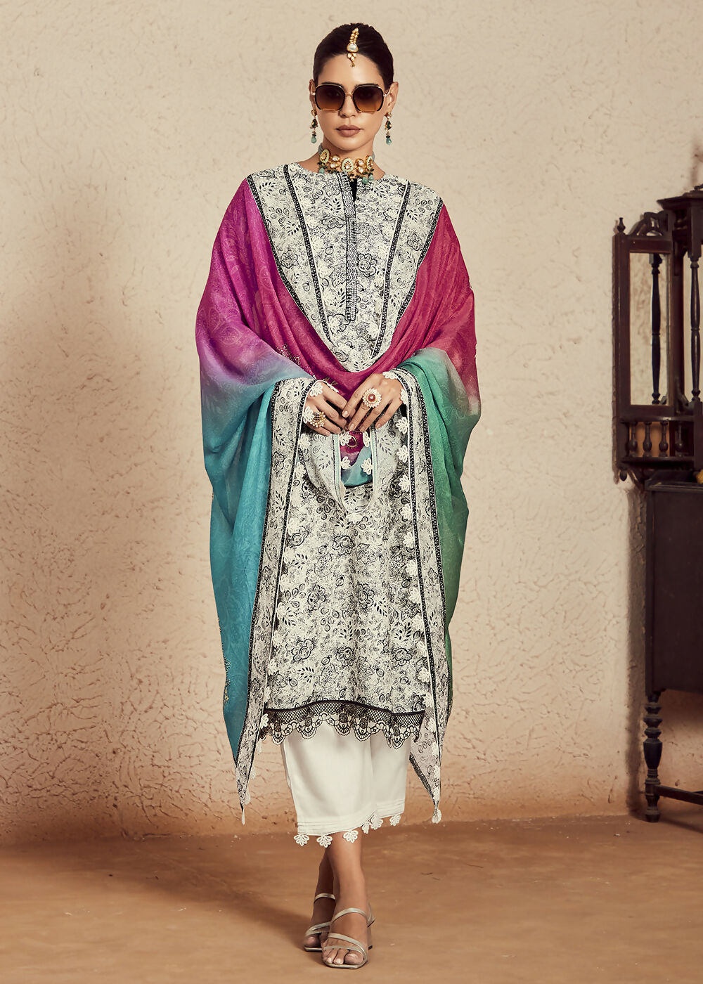Off White Muslin Cotton Digital Print & Embroidered Salwar Suit - Emponline | Swadesiicart