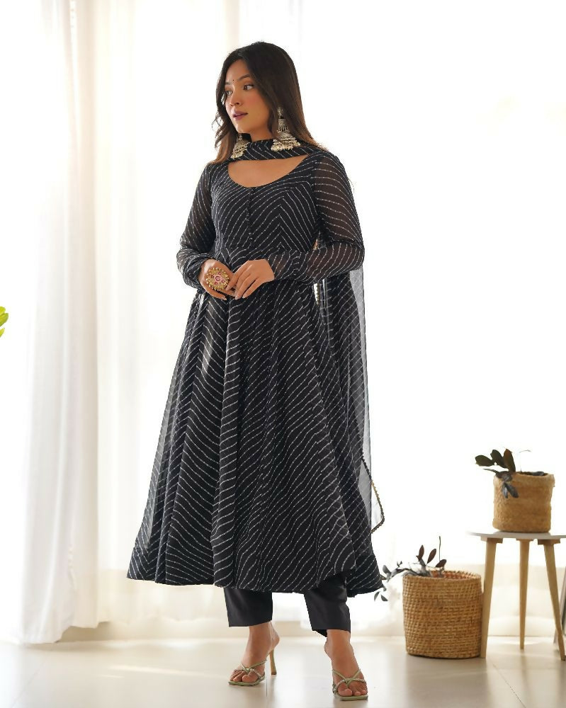 Joban Fashion Black Kurta Set Georgette Sequence Embroidery Work - Swadesiicart