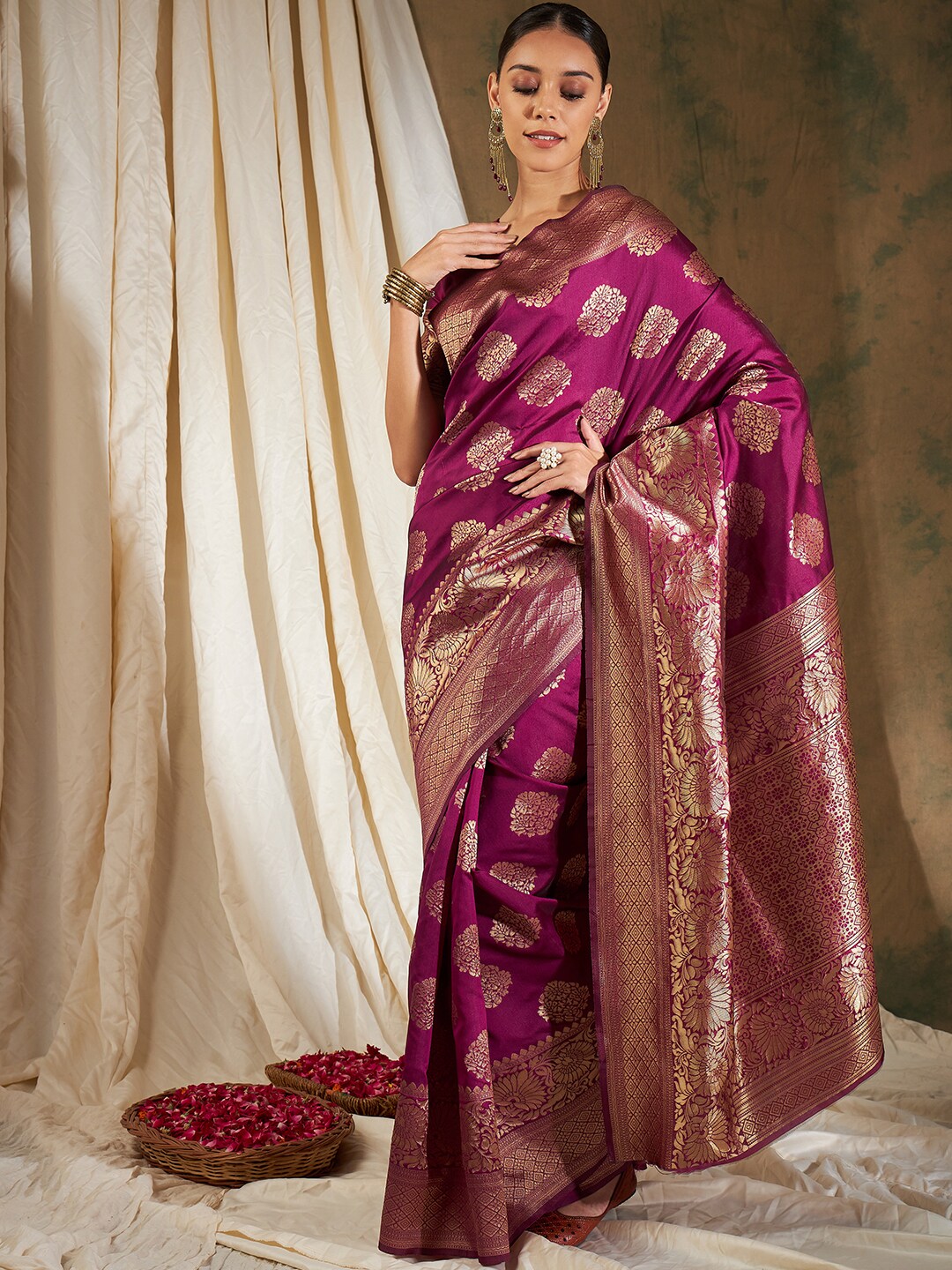Sangria Burgundy & Gold-Toned Ethnic Motifs Woven Design Zari Silk Blend Banarasi Saree | Swadesiicart