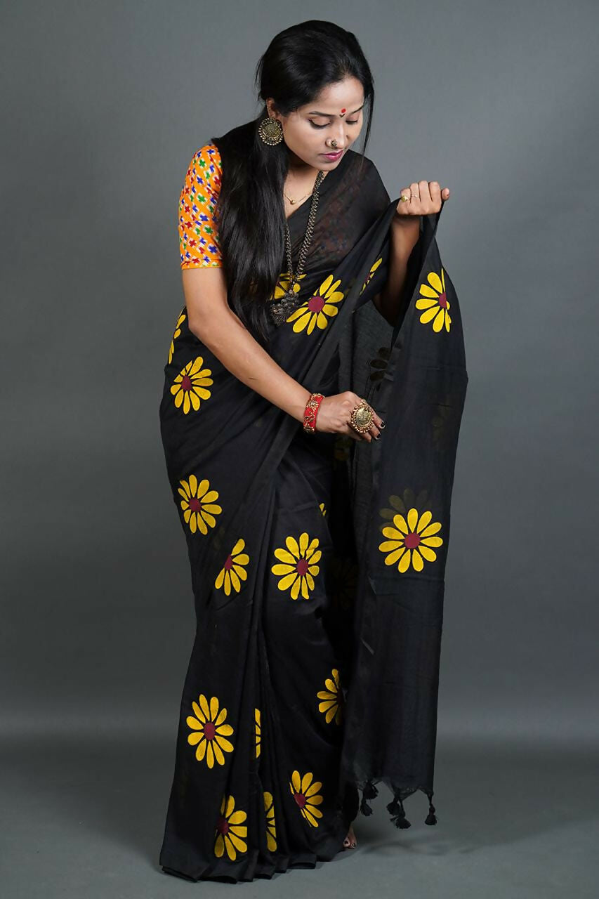 Exclusive Collection Black Pure Cotton Saree With Sunflower Design - Swadesiicart