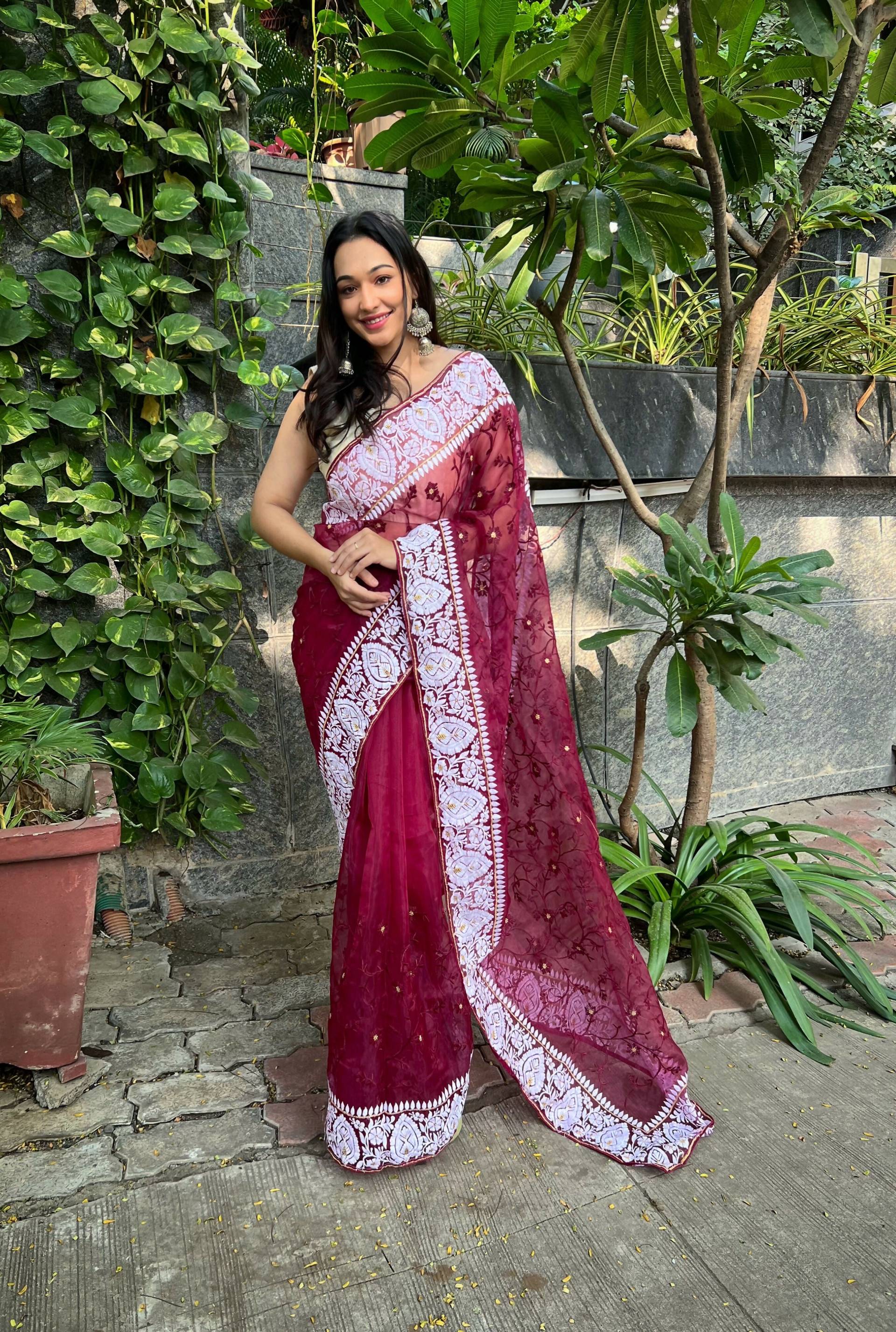 Vamsee Palak Saavi Red Organza Saree - Swadesiicart