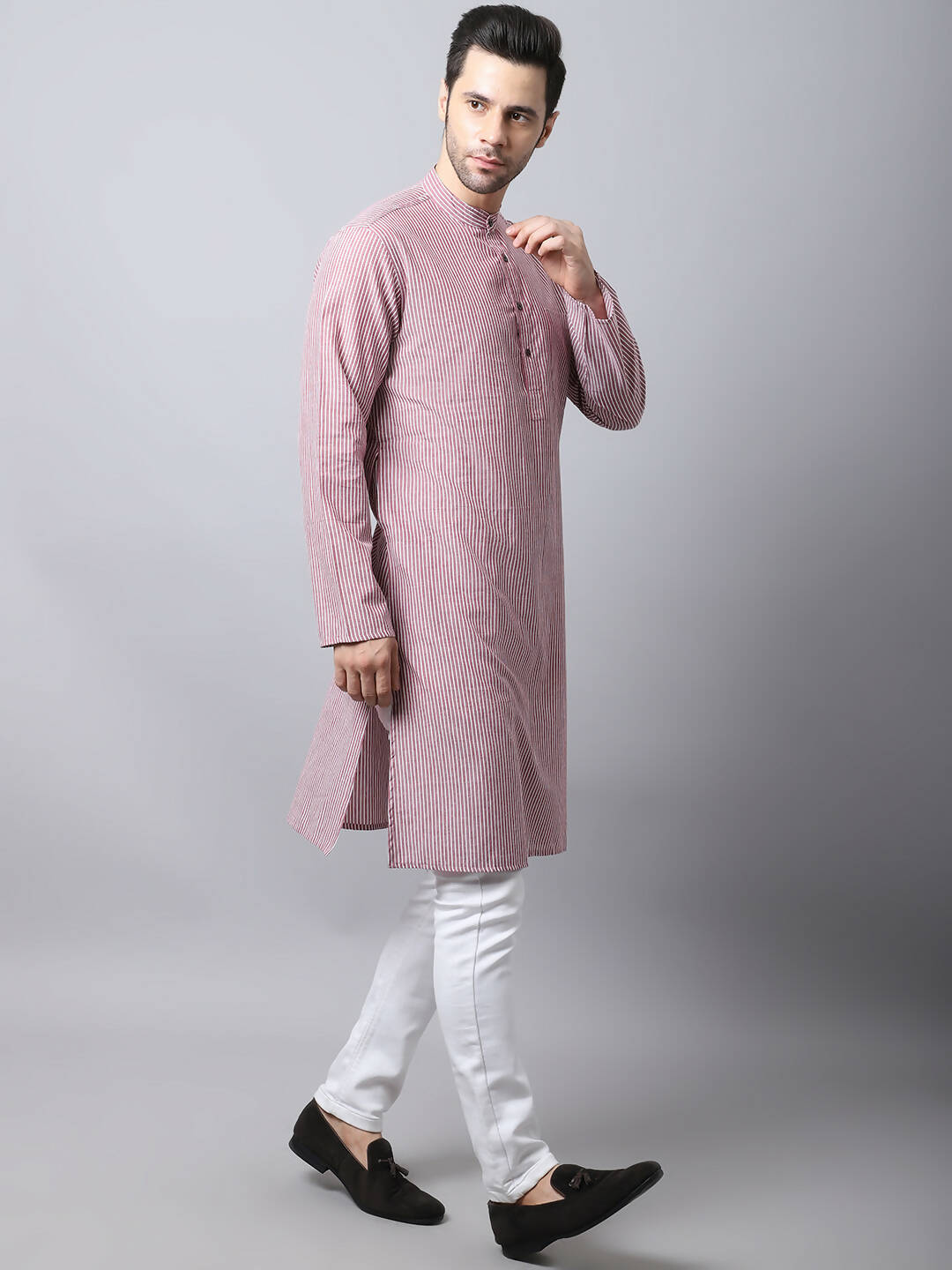 Even Apparels Red Pure Cotton Men's Kurta With Band Collar | Swadesiicart