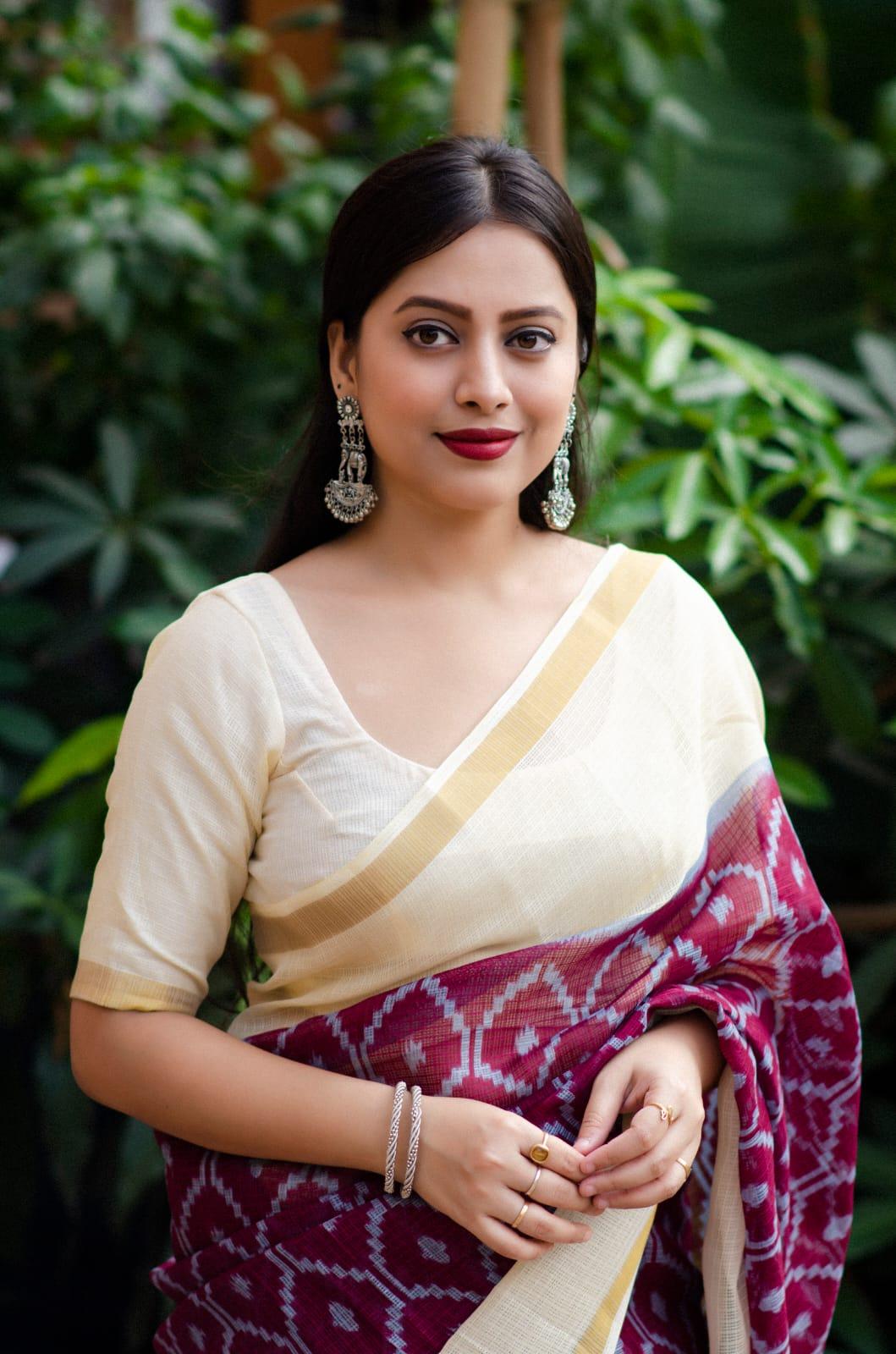 Maroon Polycotton Ethnic Motifs Saree with Unstitched Blouse - Hiral Fashion | Swadesiicart