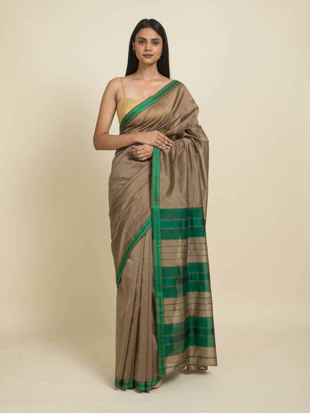 Suta Brown Green Zari Silk Cotton Maheshwari Saree | Swadesiicart
