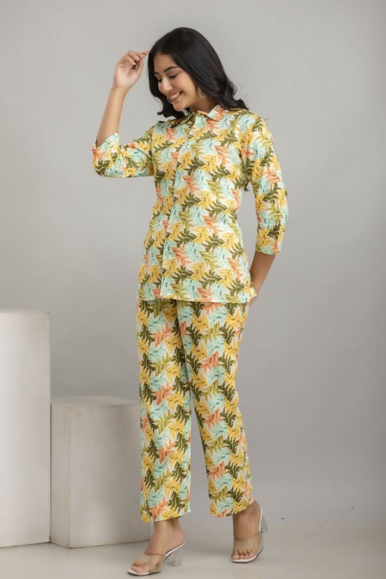 Alvano Women's Floral Printed Cotton Multicolour Co-Ord Set - Swadesiicart