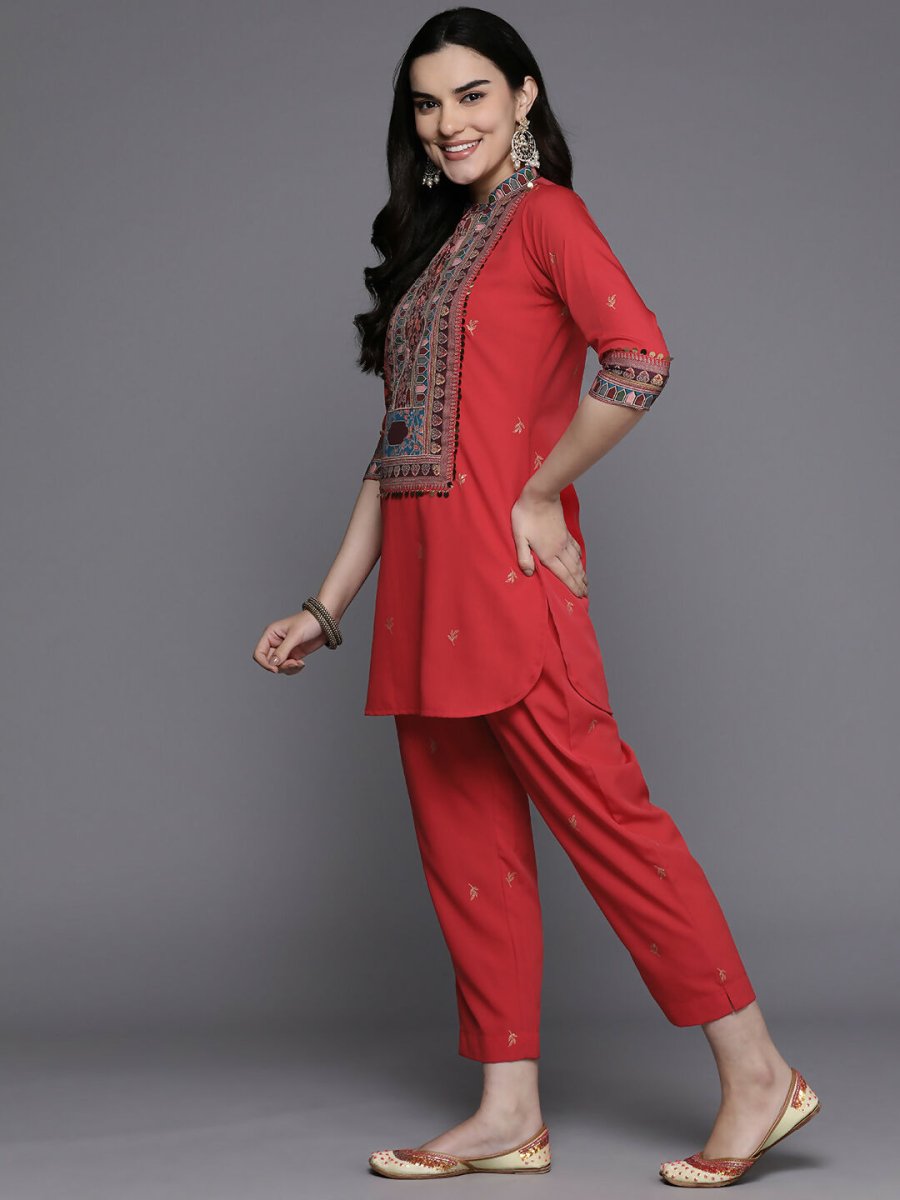 Ahalyaa Women's Traditional Wear Co-ods - Red - Swadesiicart