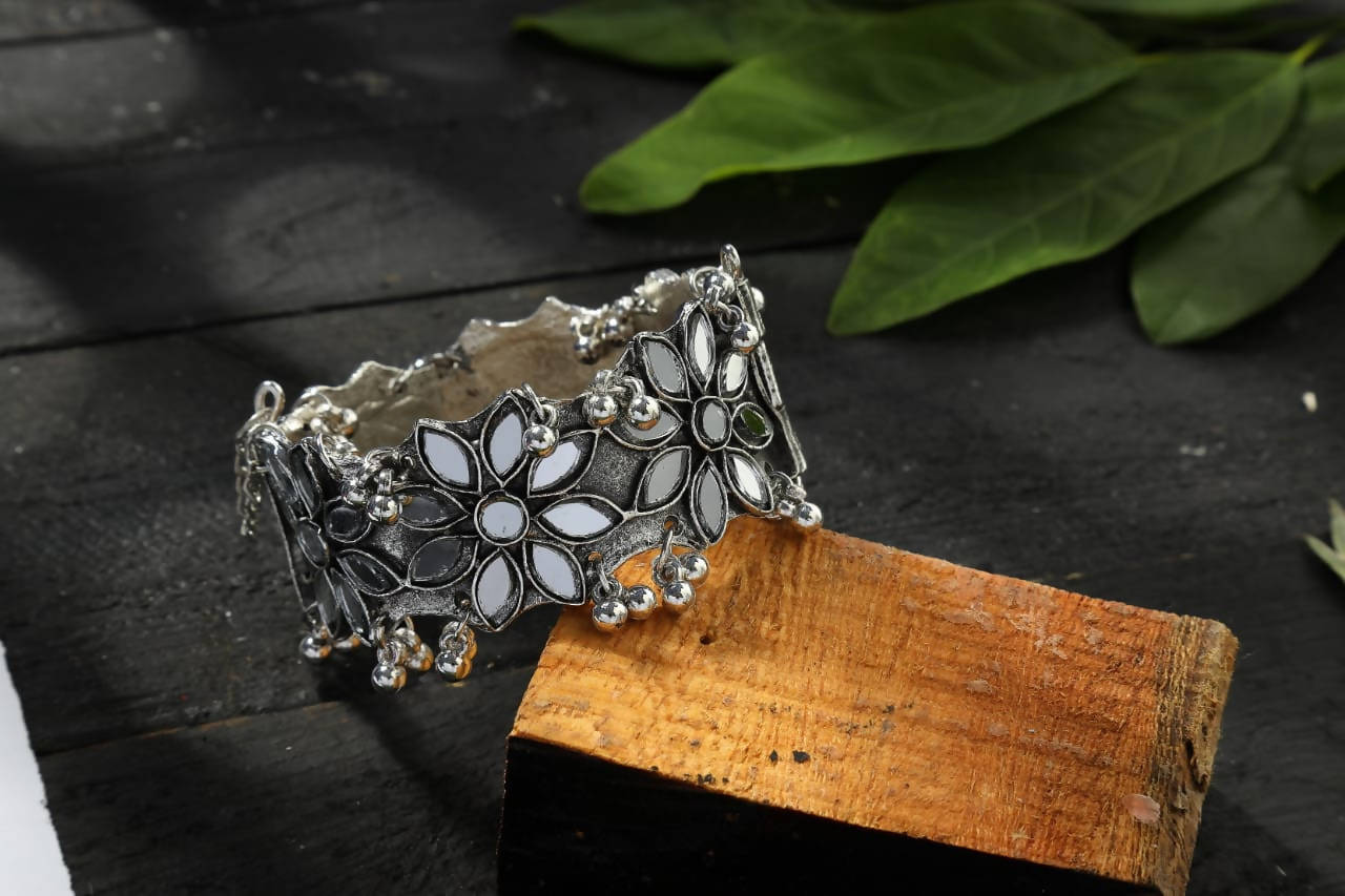Mominos Fashion Silver Plated Oxidised Bracelet with Mirror design - Mominos Fashion