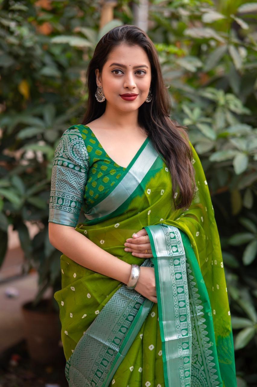 Green Jute Silk Ethnic Motifs Saree with Unstitched Blouse - Hiral Fashion | Swadesiicart
