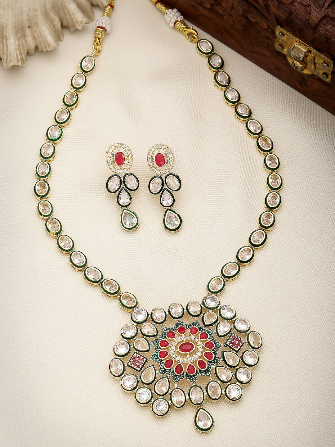 NVR Women's Red & Gold Kundan Studded Handcrafted Jewellery Set - Swadesiicart