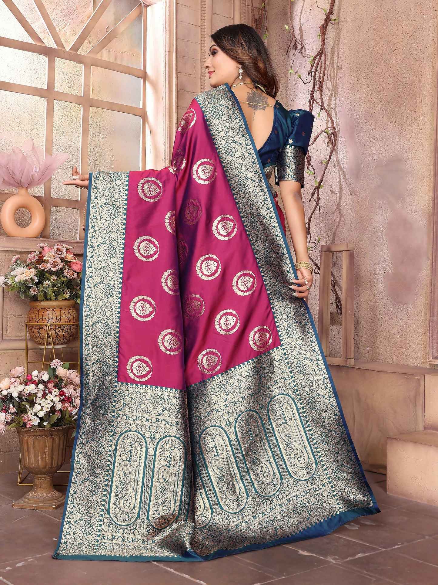 Joban Fashion Magenta Banarasi Soft Silk Woven Saree | Swadesiicart