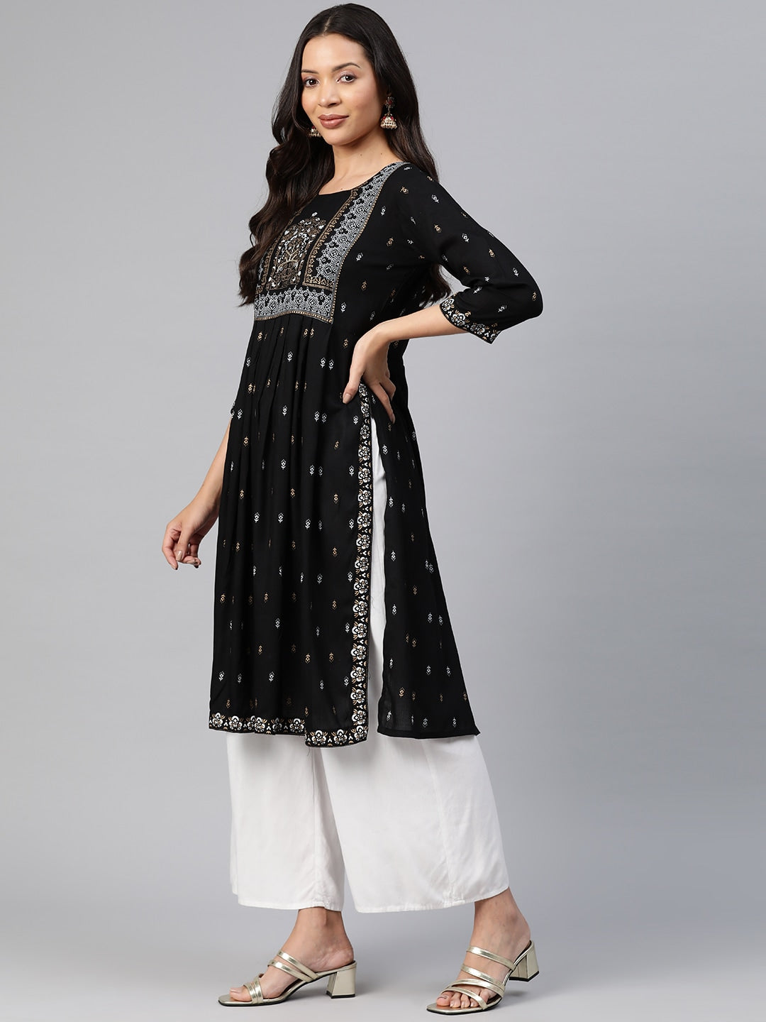 Kalini Ethnic Motifs Printed Mirror Work Kurta - Swadesiicart