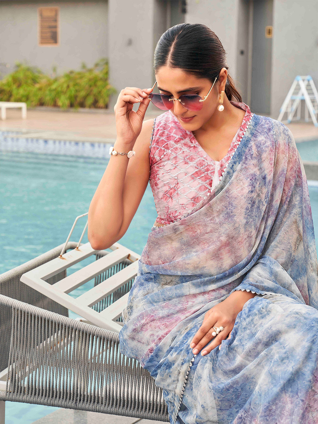 Tikhi Imli Tie and Dye Gotta Patti Chiffon Saree | Swadesiicart