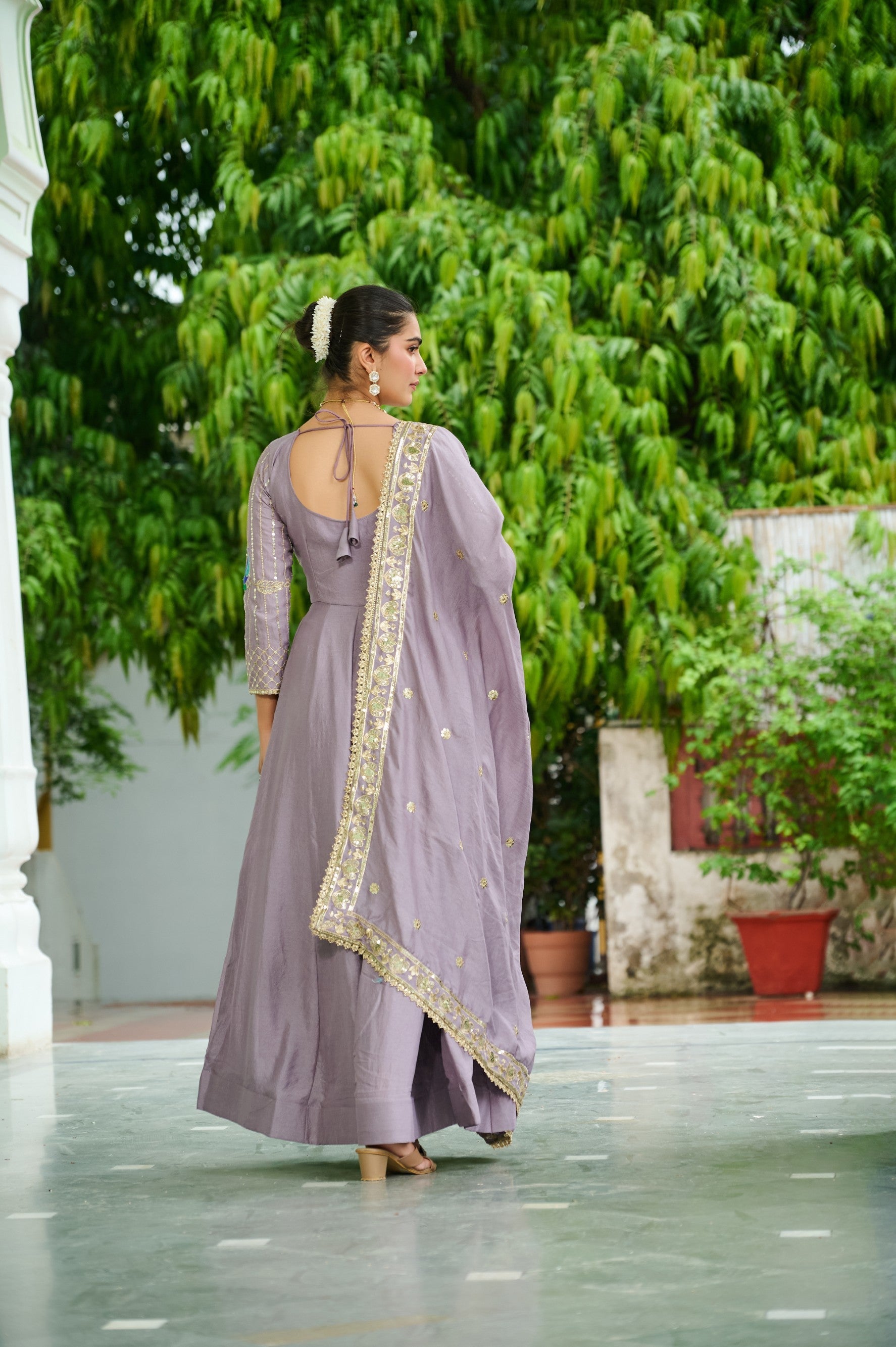 Lorenvalley Fashion Onionpink Vichitra Silk with Rich Sequins Multi Thread & Zari Embroidered work Anarkali Gown with Dupatta - Swadesiicart